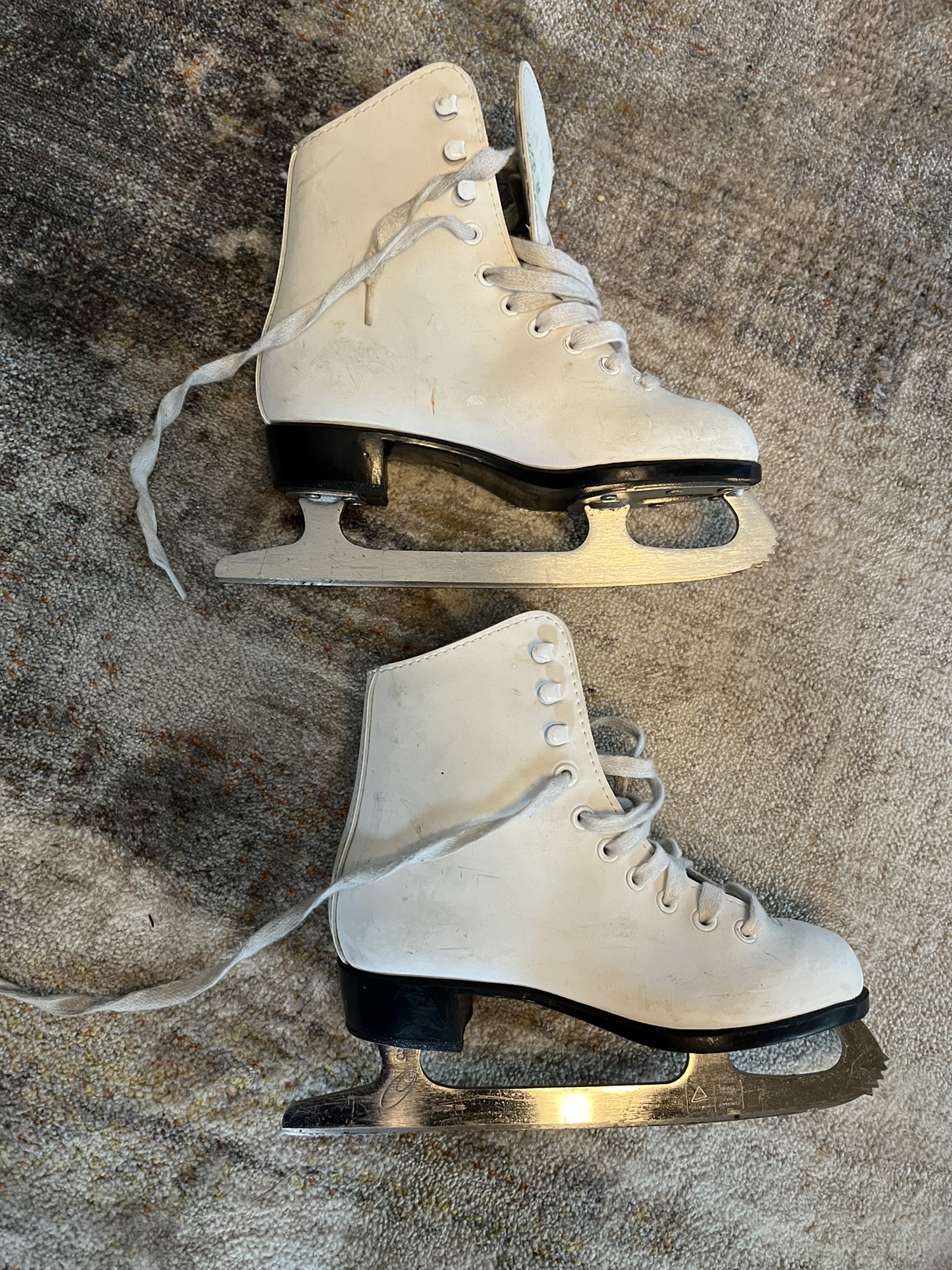CCM competitor figure skates SidelineSwap