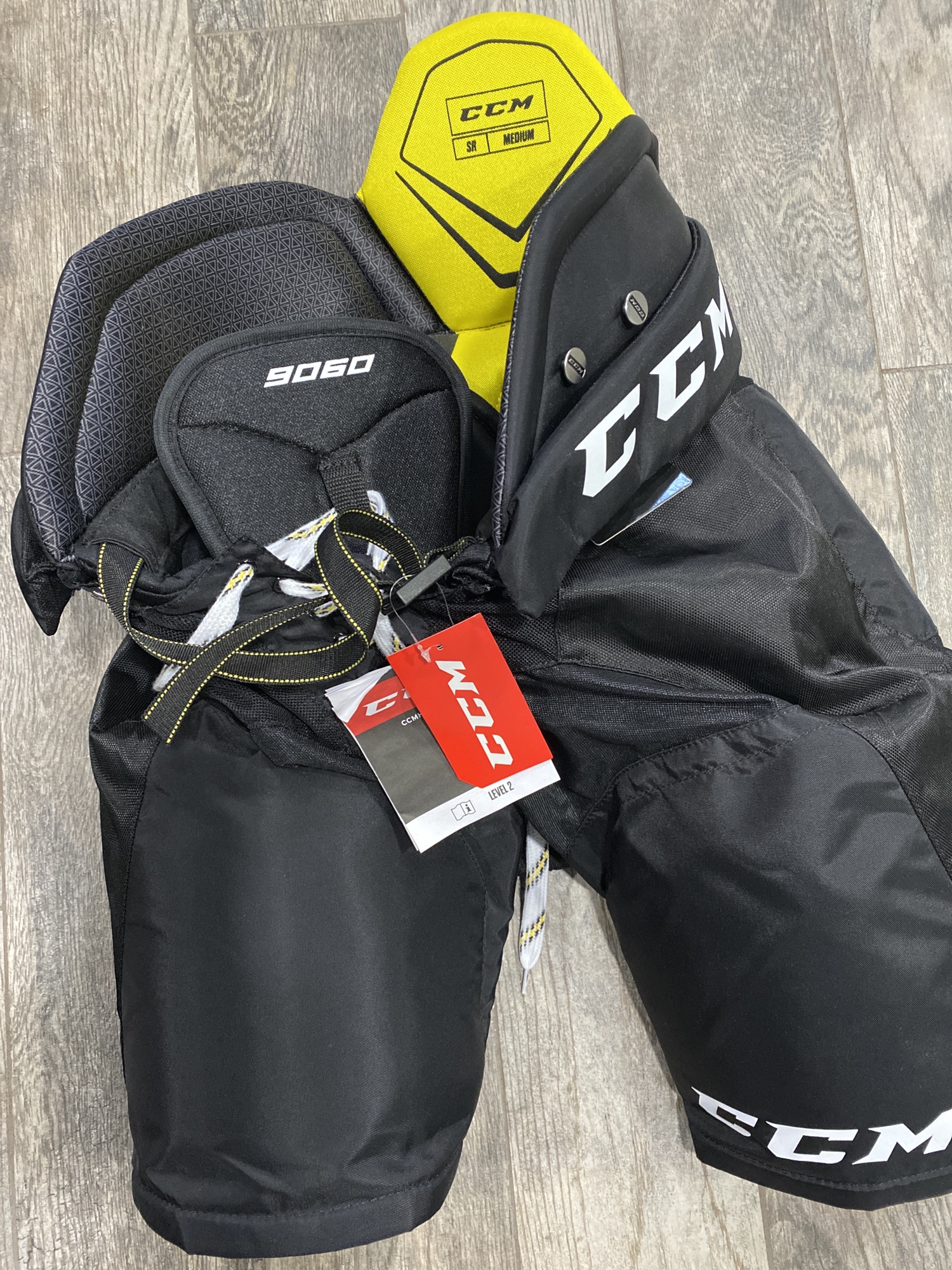 Senior Medium CCM Tacks 9060 Hockey Pants SidelineSwap