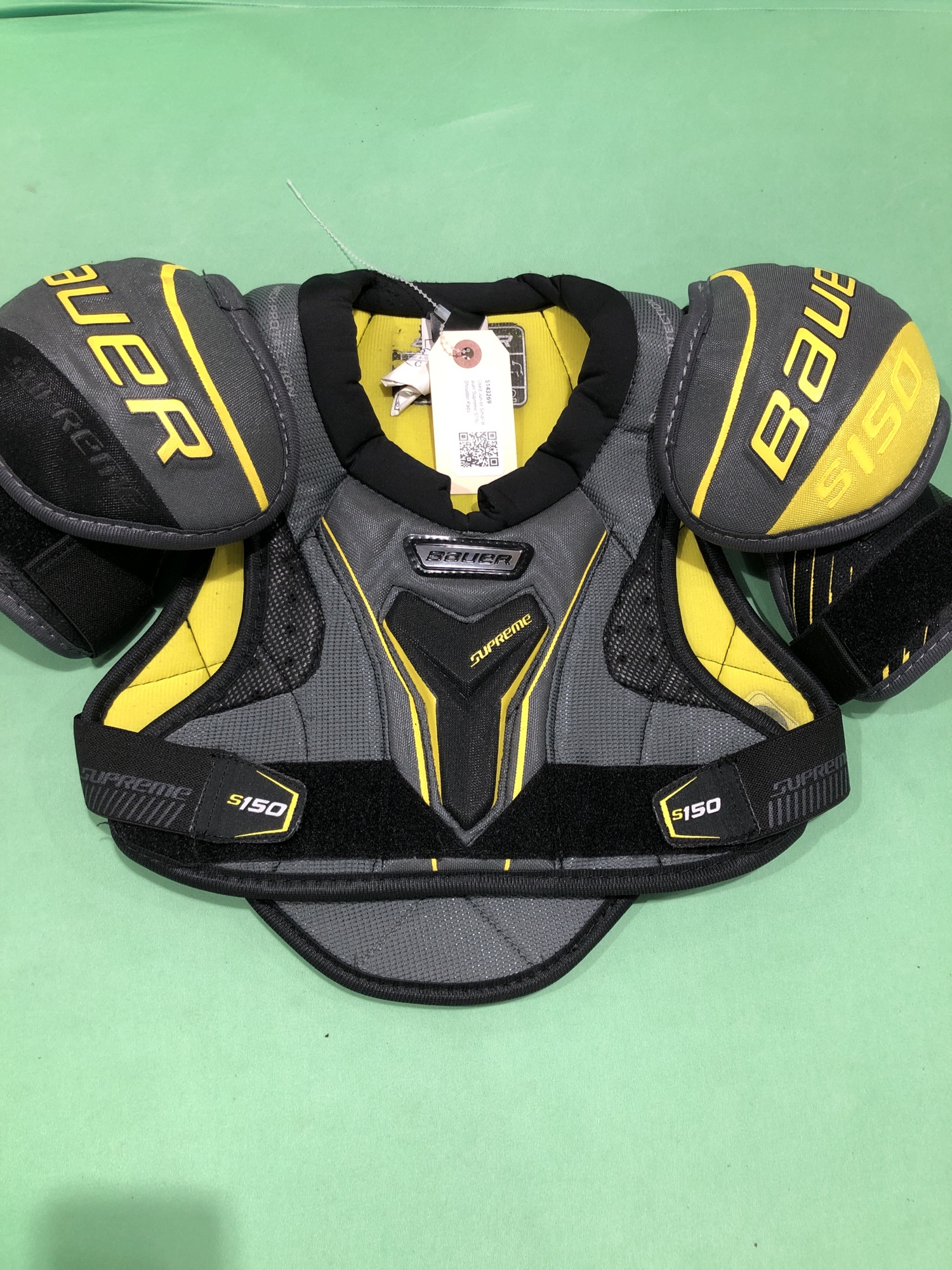 Used Junior Small Bauer Supreme S150 Shoulder Pads SidelineSwap