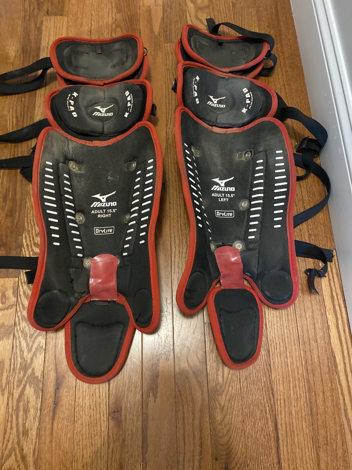Red Mizuno Samurai Catcher's Leg Guards SidelineSwap