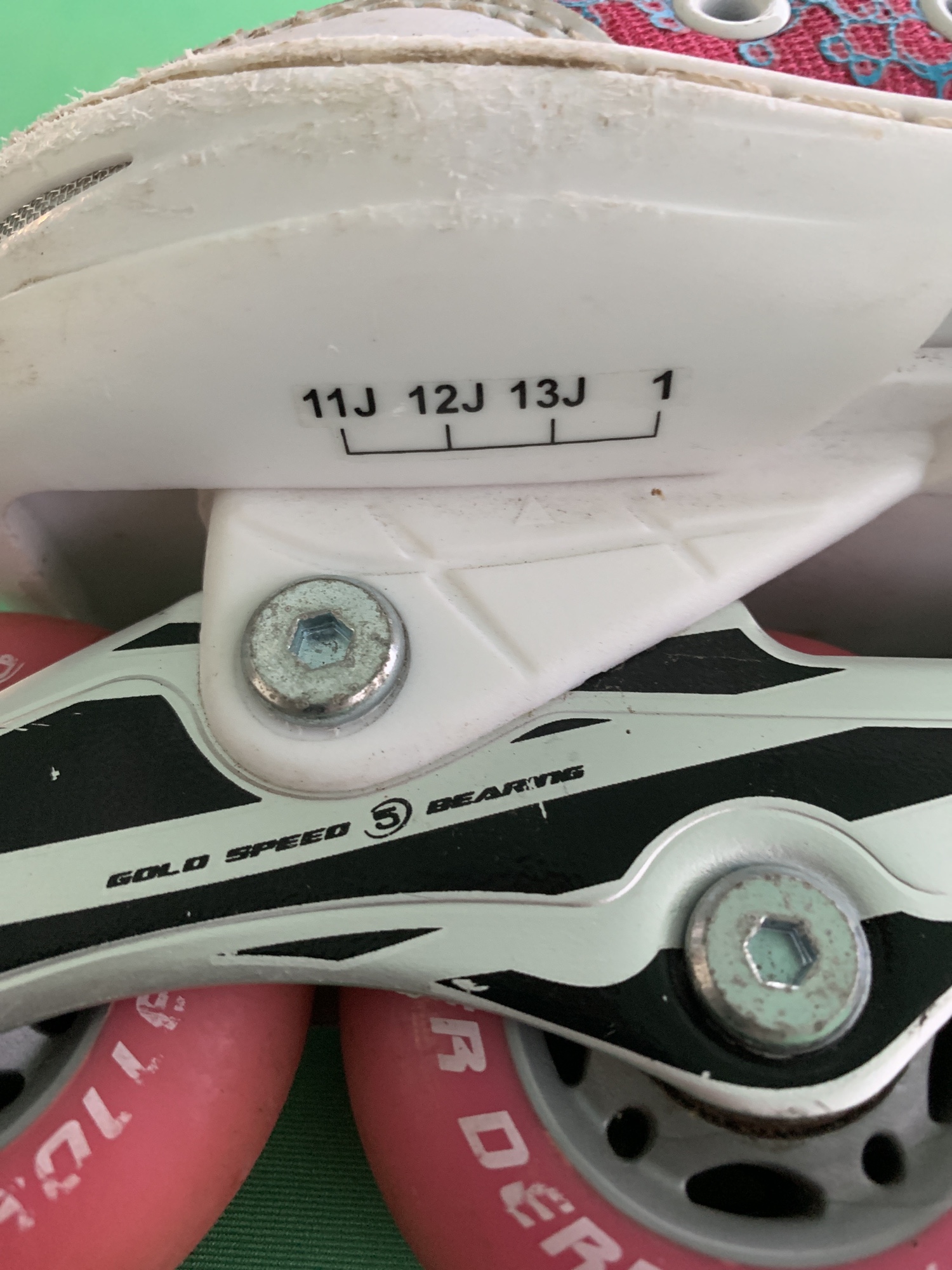 Used Adjustable Roller Derby Inline Skates SidelineSwap