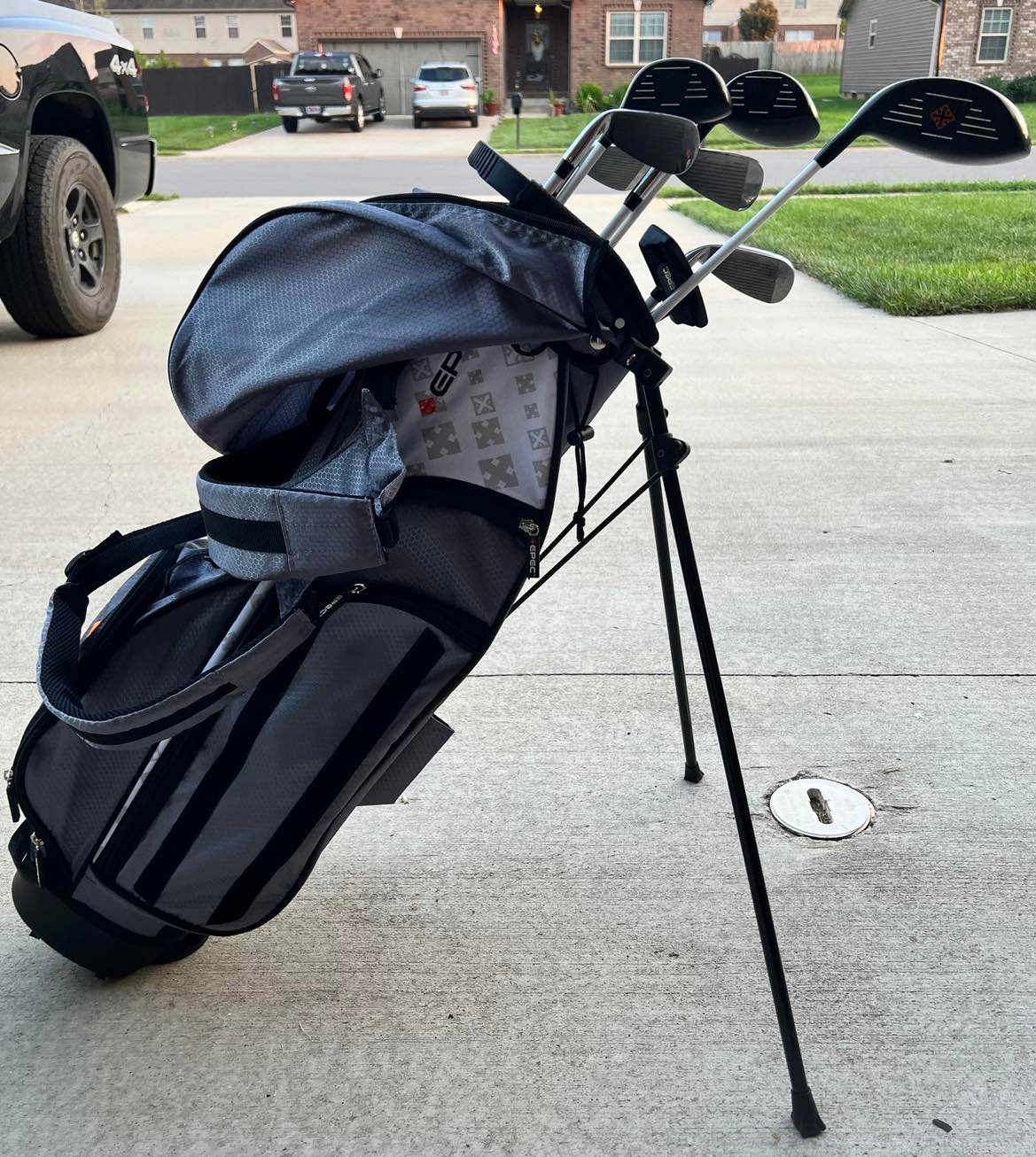 EPEC Junior Right Handed Clubs (Full Set) 7 Pieces SidelineSwap