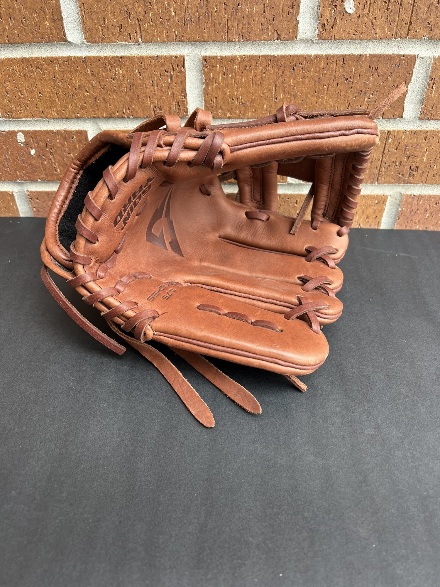 Goin Yard Infield 11.75" Pro series Baseball Glove SidelineSwap