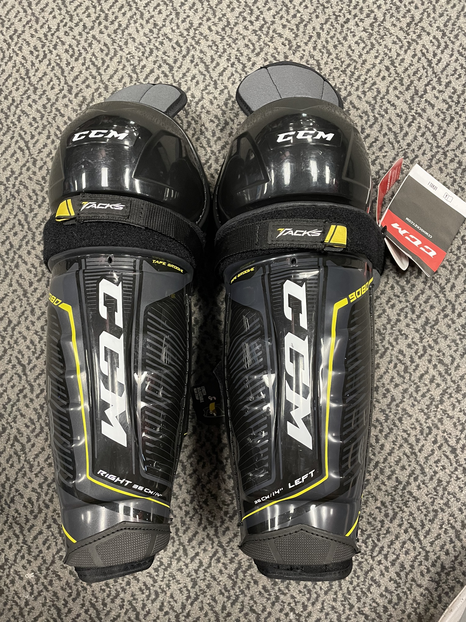 CCM Tacks 9080 14” Shin pads SidelineSwap