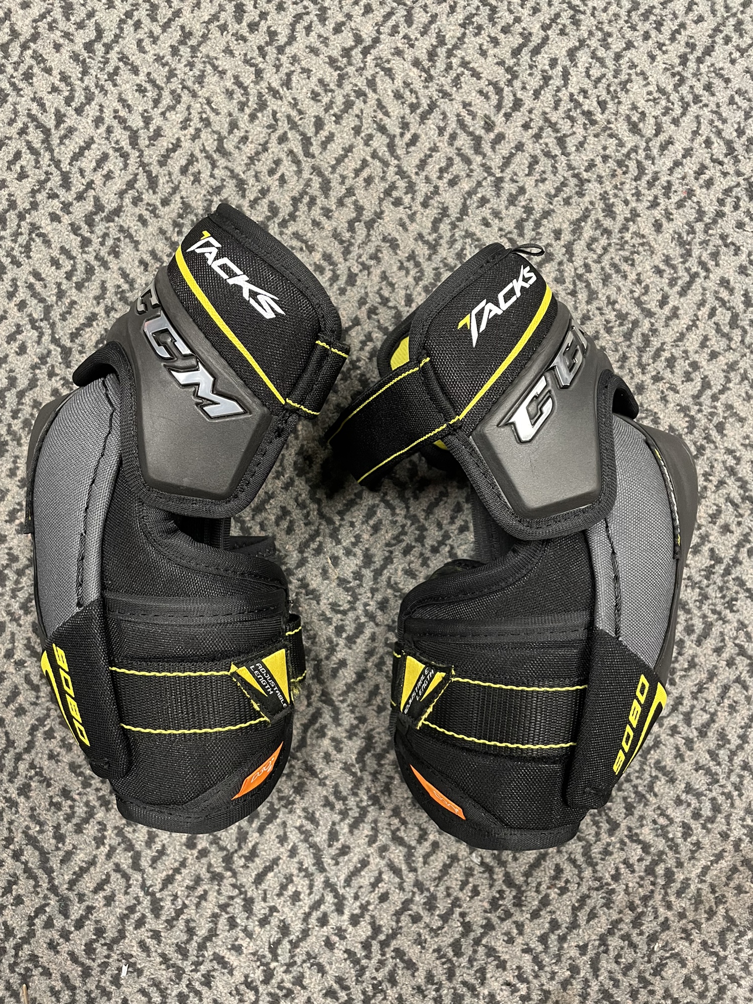CCM Tacks 9080 Junior Large Elbow pads SidelineSwap