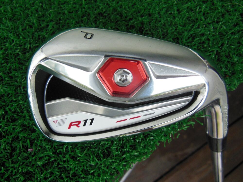 TaylorMade R11 Pitching Wedge True Temper Dynamic Gold X100 XStiff