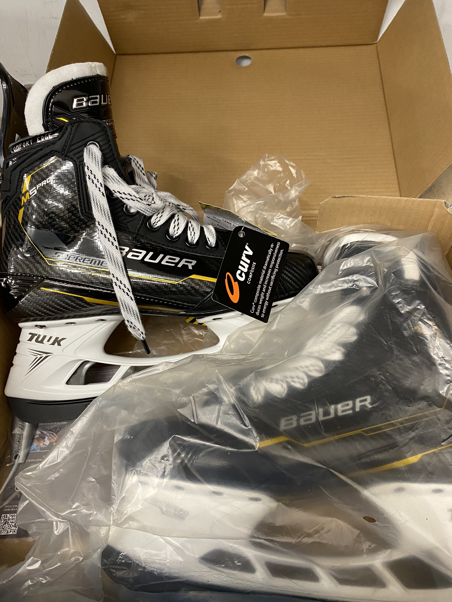 New Bauer M5 Pro Hockey Skates SidelineSwap