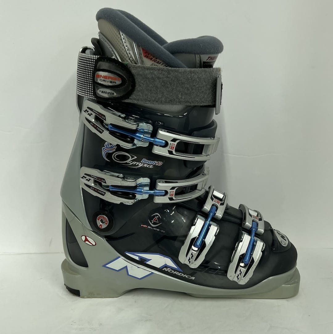 atomic beta carv 8.50 ski boots