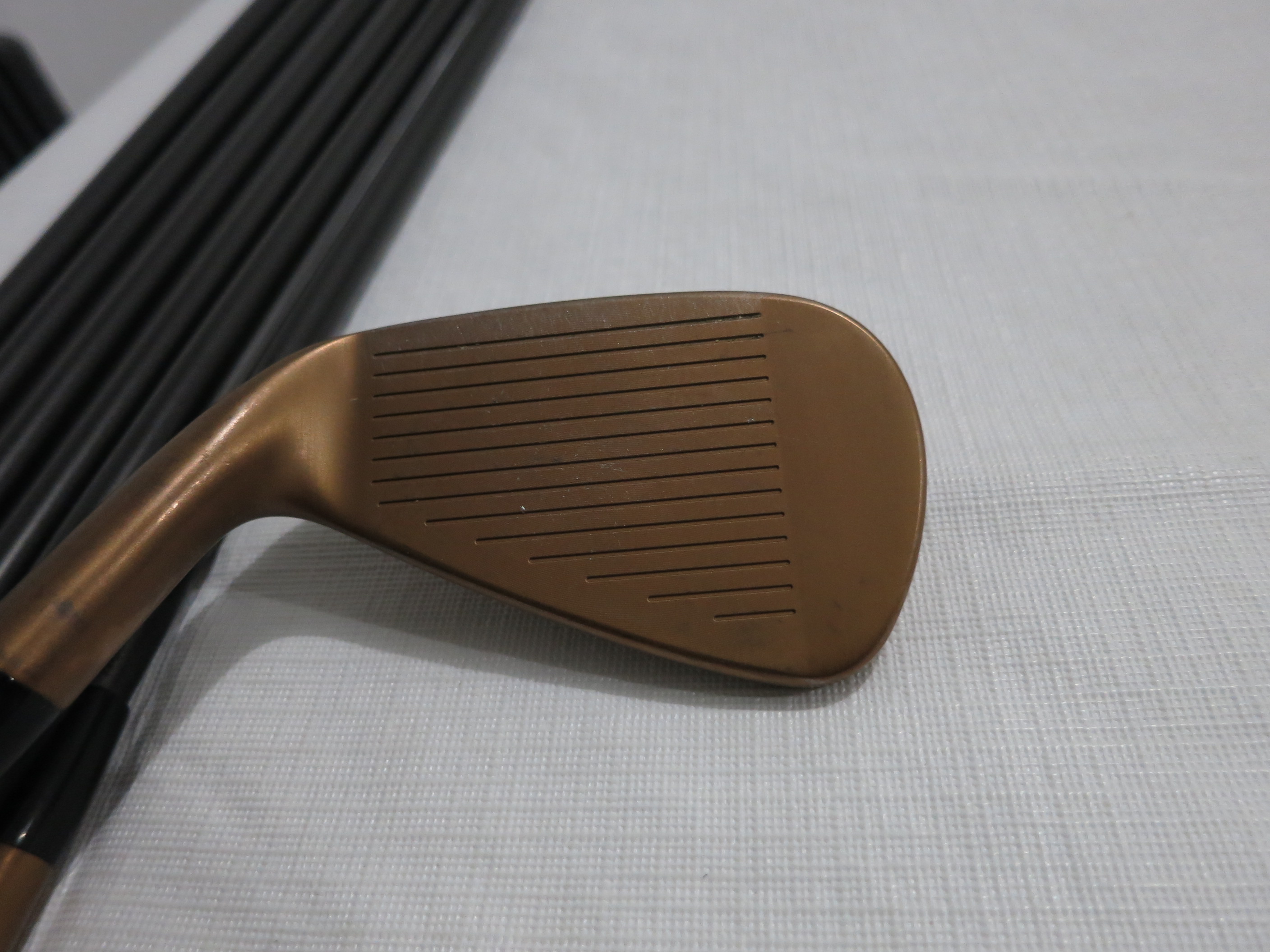 Cobra 2021 King TEC Copper Iron Set 3PW, GW Recoil Regular