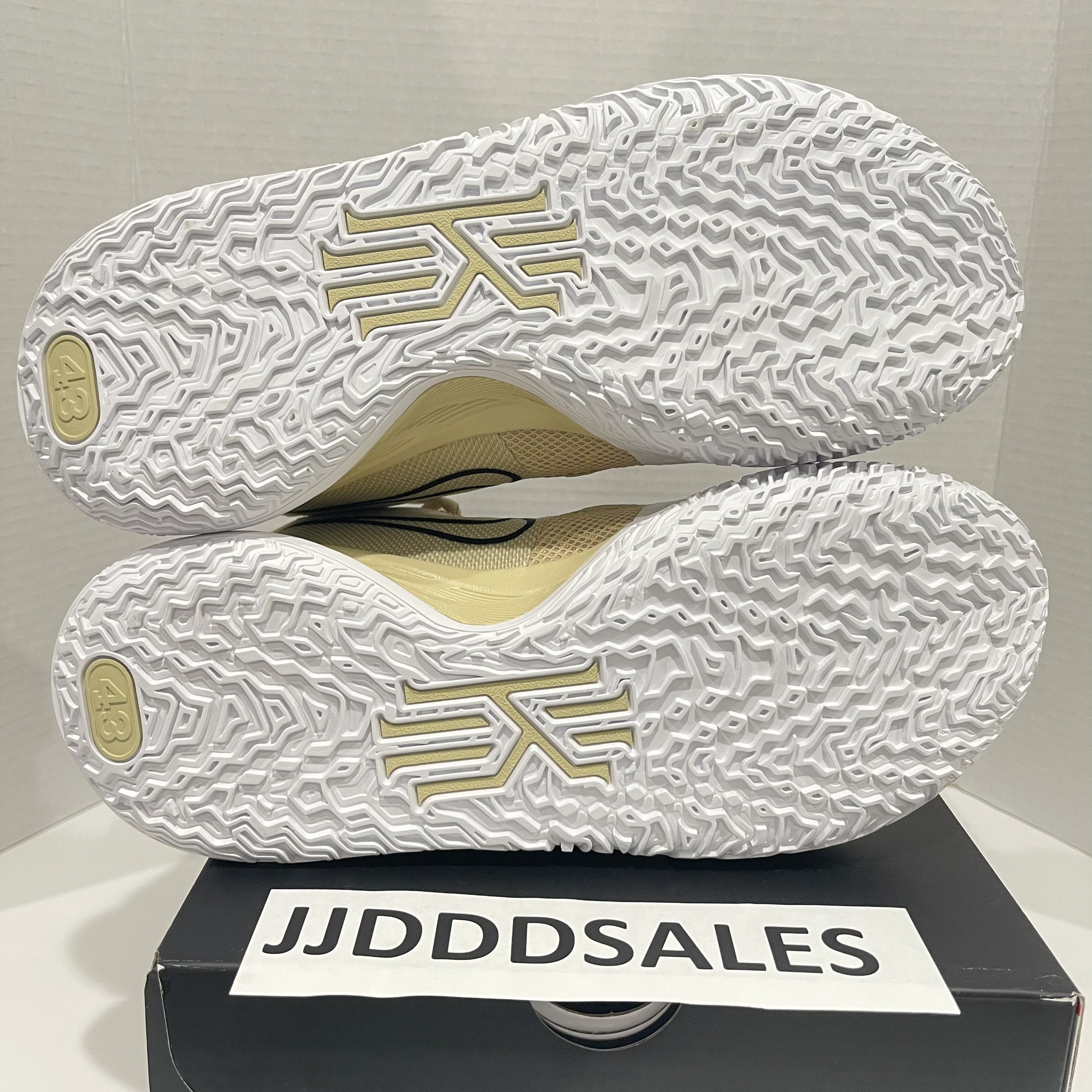 Nike Kyrie 7 TB Team Gold Black White Basketball Shoe DM5042701 Men’s