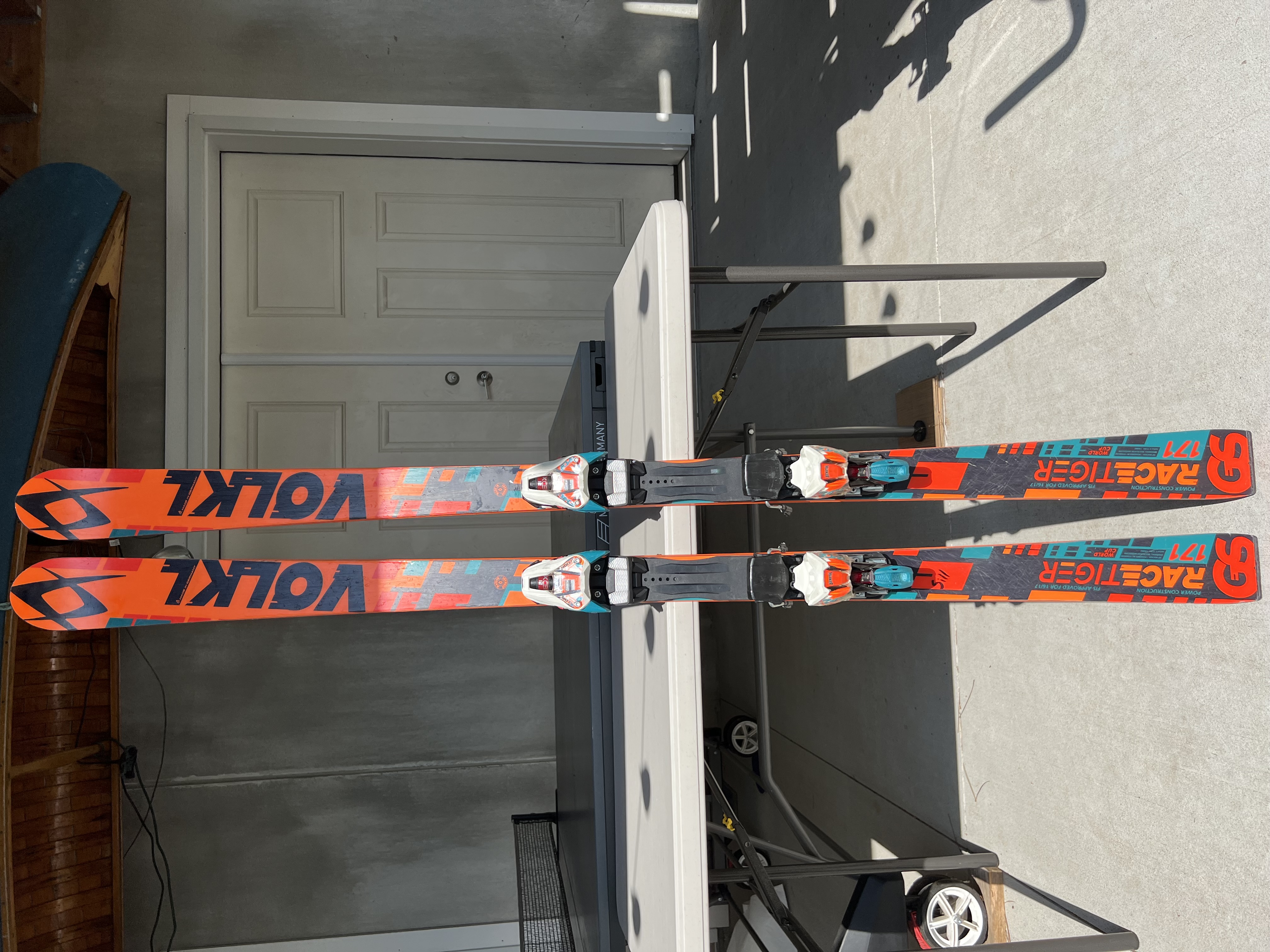 Volkl Racetiger GS Skis 171cm With Bindings Max Din 12
