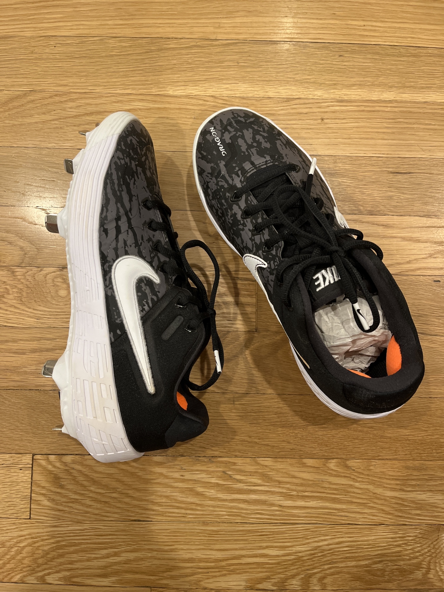 NEW Black Men's Alpha Metal Low Nike Baseball Cleats (9.5) SidelineSwap