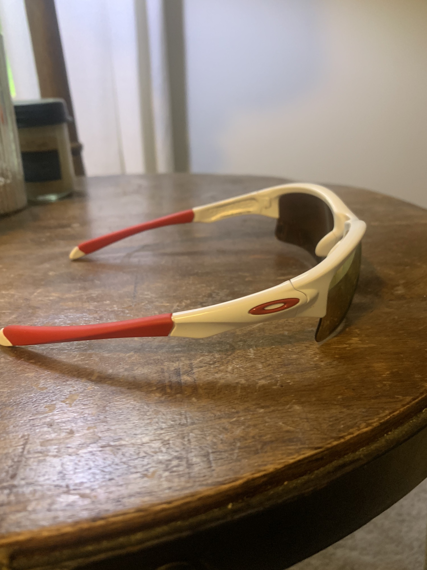 White Youth Oakley Sunglasses SidelineSwap