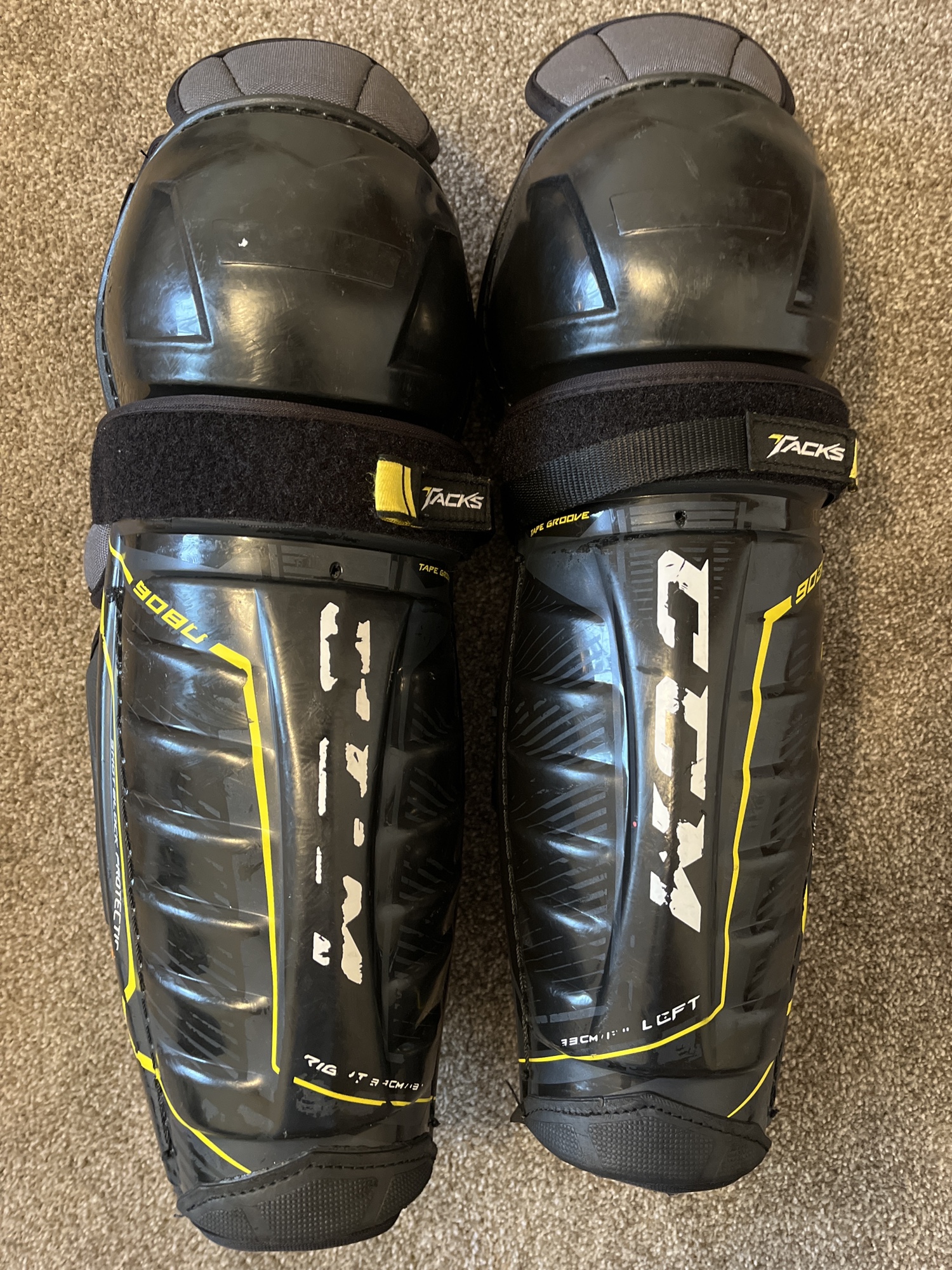 CCM Tacks 9030 Shin Pads SidelineSwap