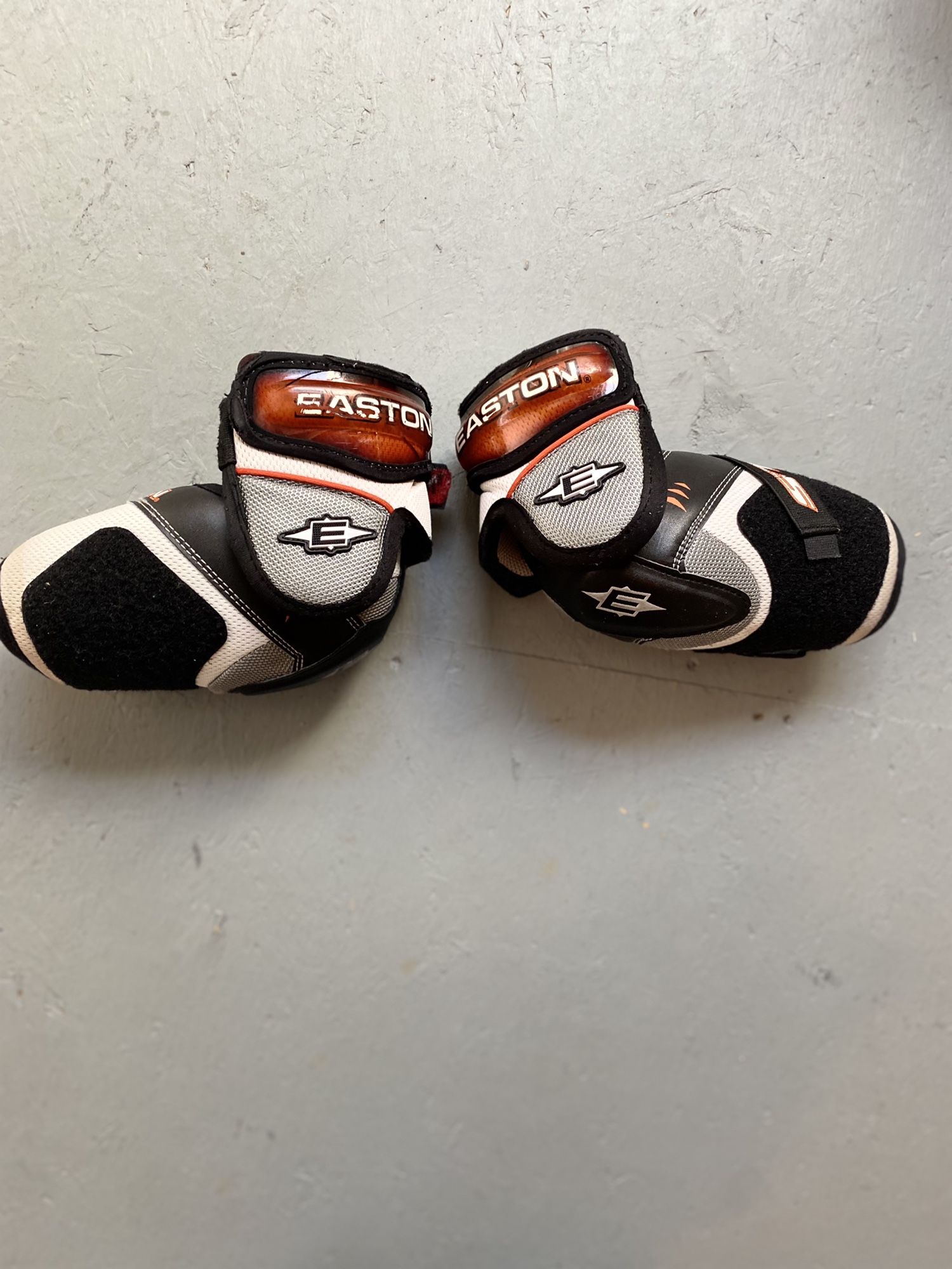 Junior Large Easton Synergy ST 16 Elbow Pads SidelineSwap