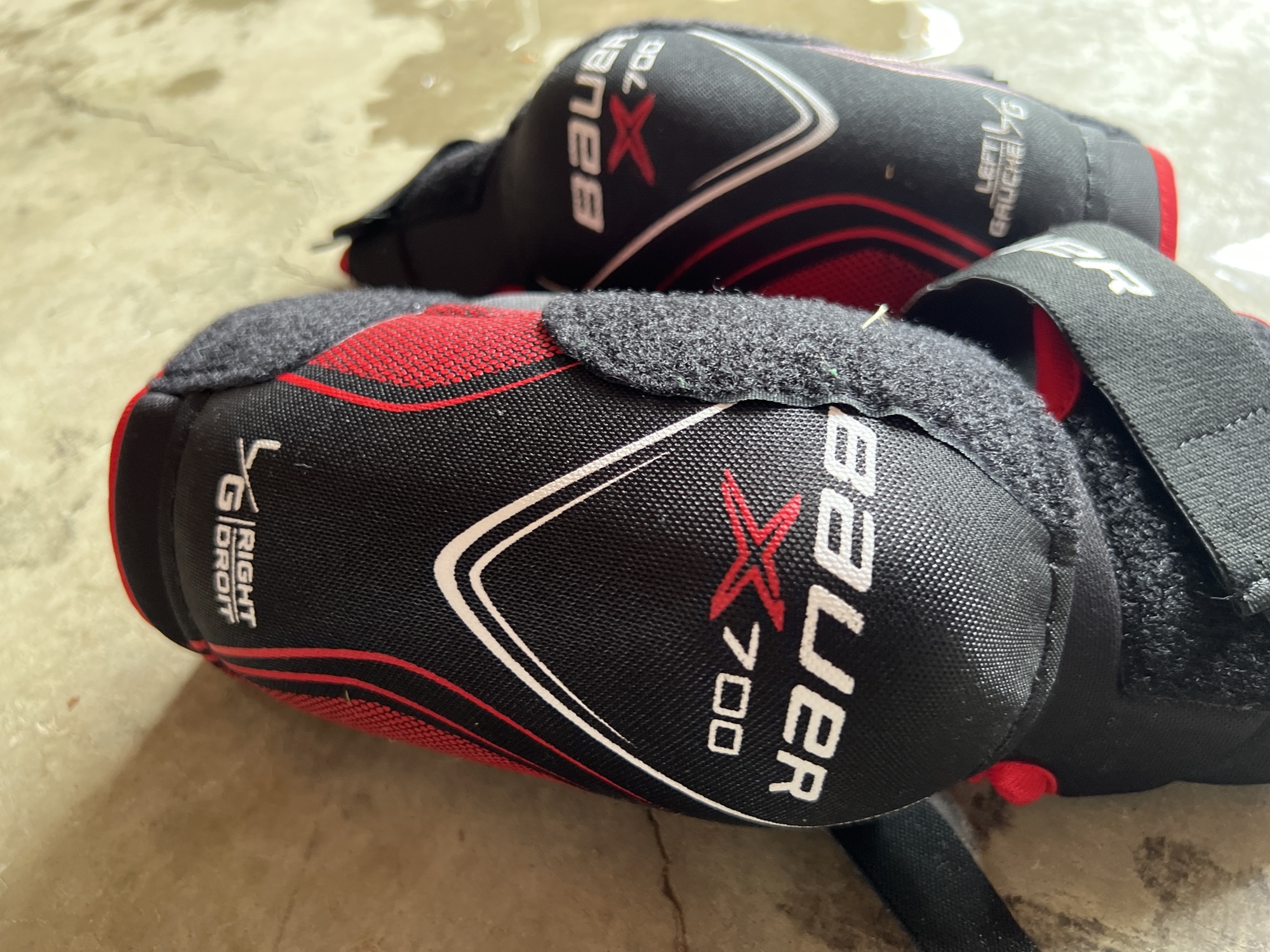 Used Large Bauer Vapor X700 Elbow Pads SidelineSwap