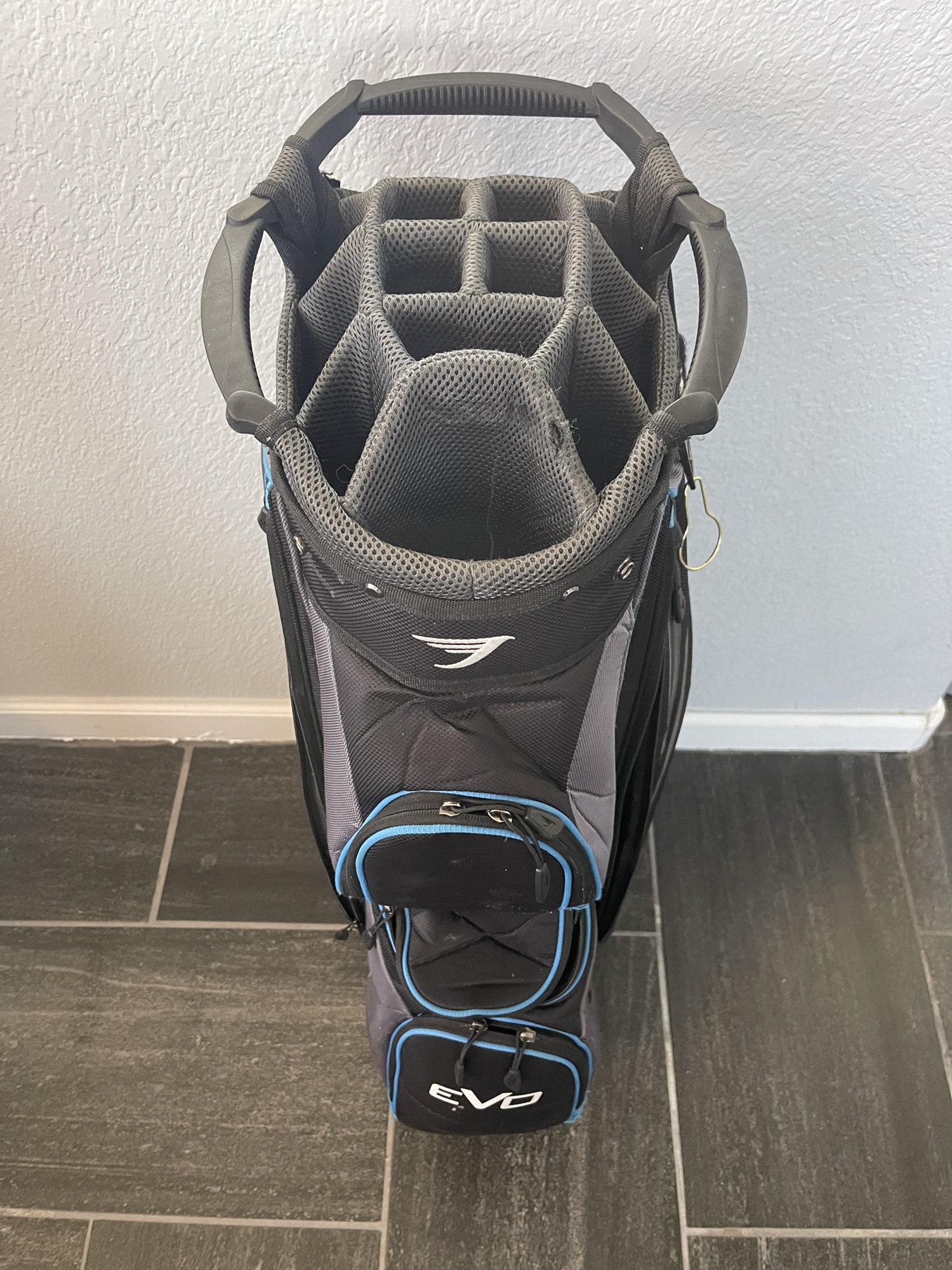 Tommy Armour golf bag SidelineSwap