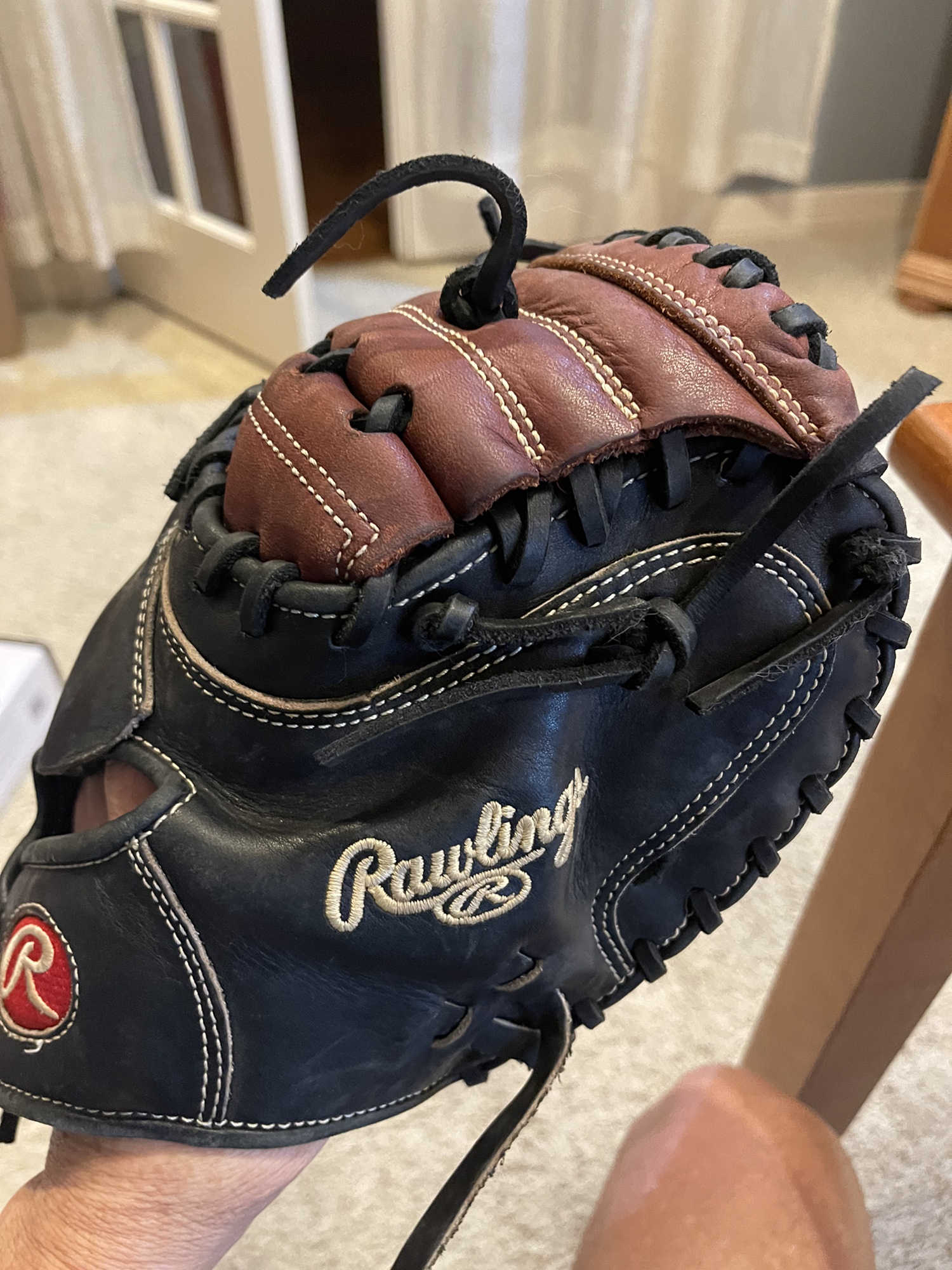 Rawlings Heart of the Hide Catchers Mitt SidelineSwap