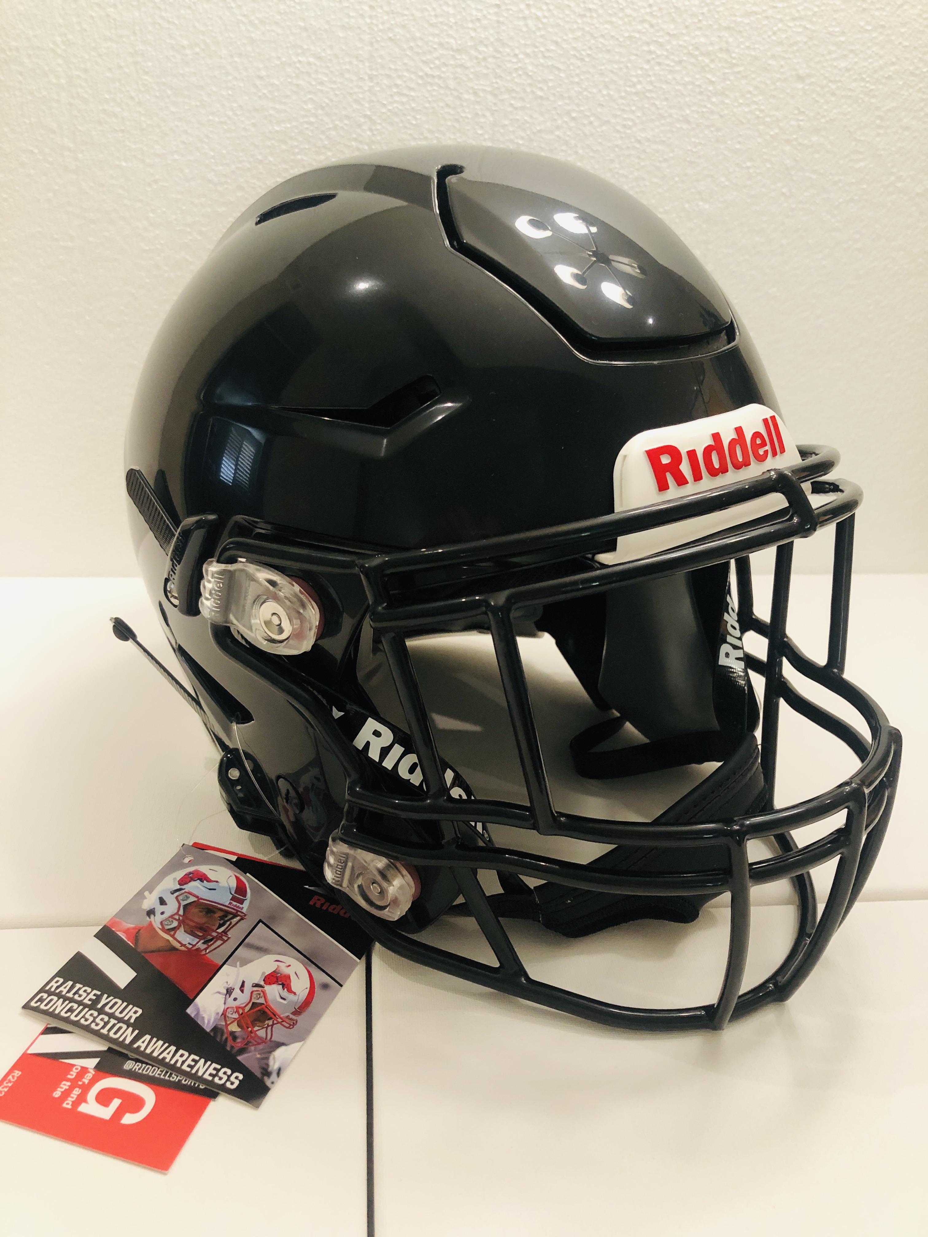 Brand New In Box June 2022 RIDDELL SPEED FLEX Youth Size Large Football