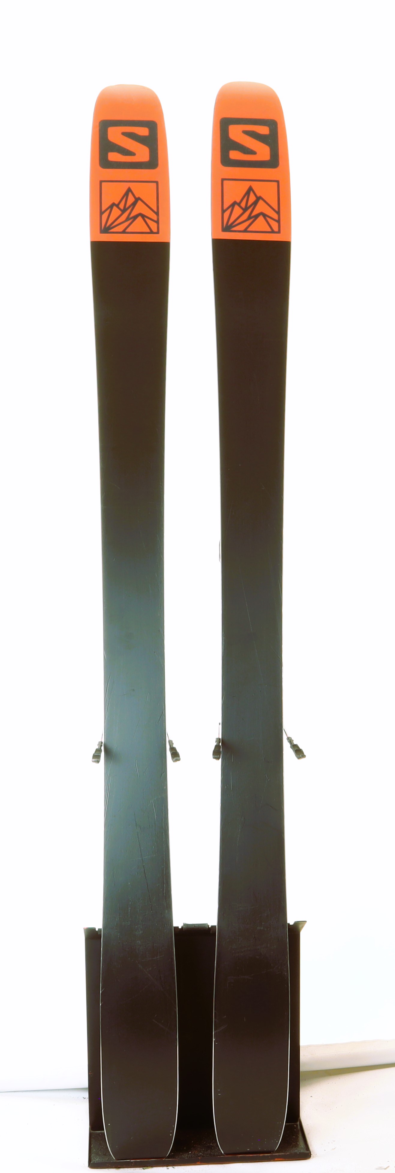 Used 2022 Salomon QST 98 skis w/ Marker Griffon 13 bindings, Size 176