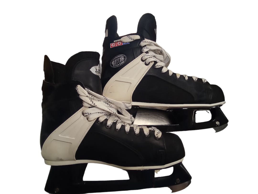 Used Ccm Tacks 159 Senior 11 Ice Hockey Skates SidelineSwap