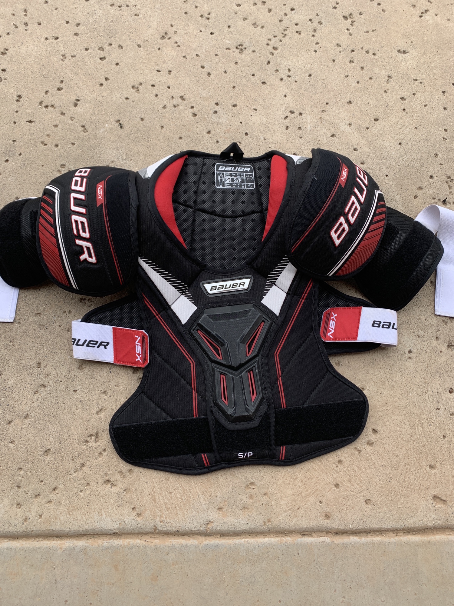 Bauer NSX Shoulder Pads Sr. Small SidelineSwap