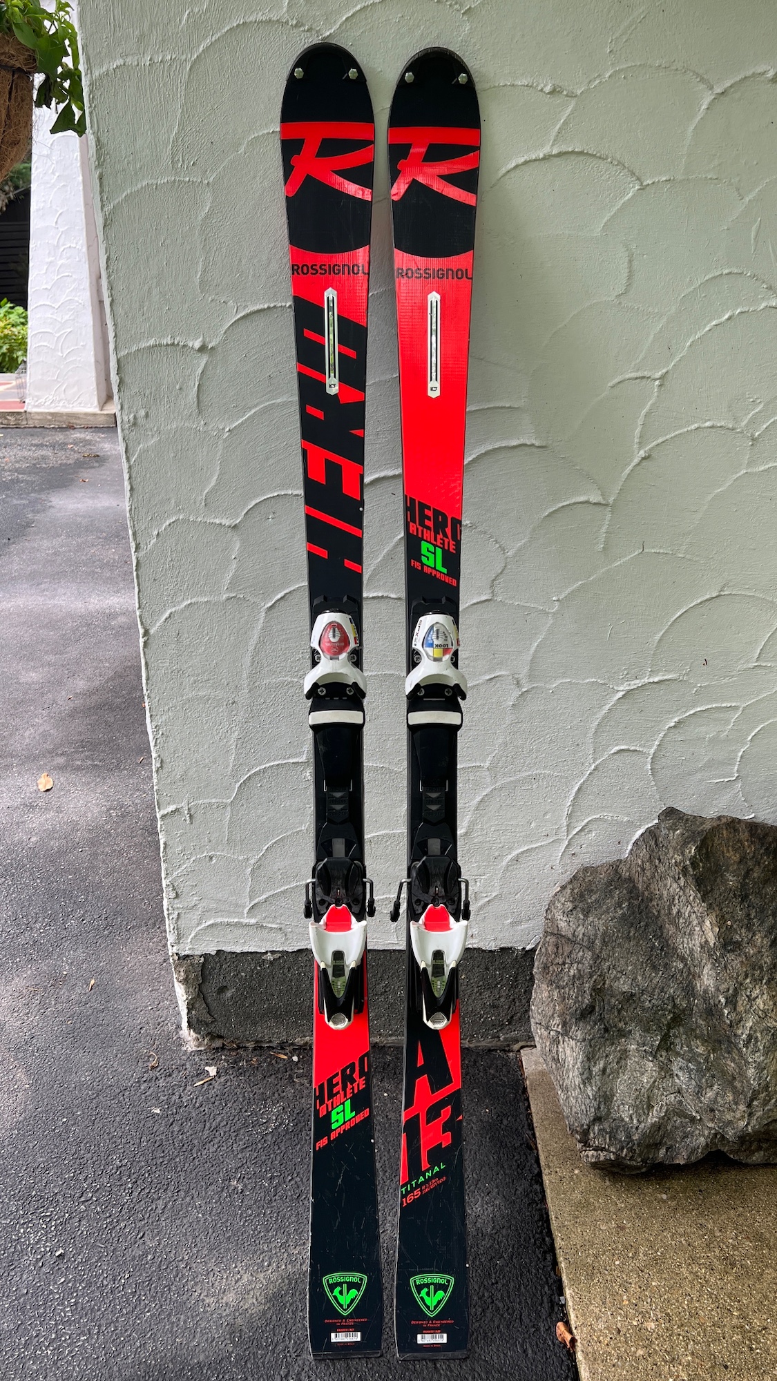 Rossignol 165cm Hero Athlete SL Skis w/ Look SPX 15 Bindings SidelineSwap