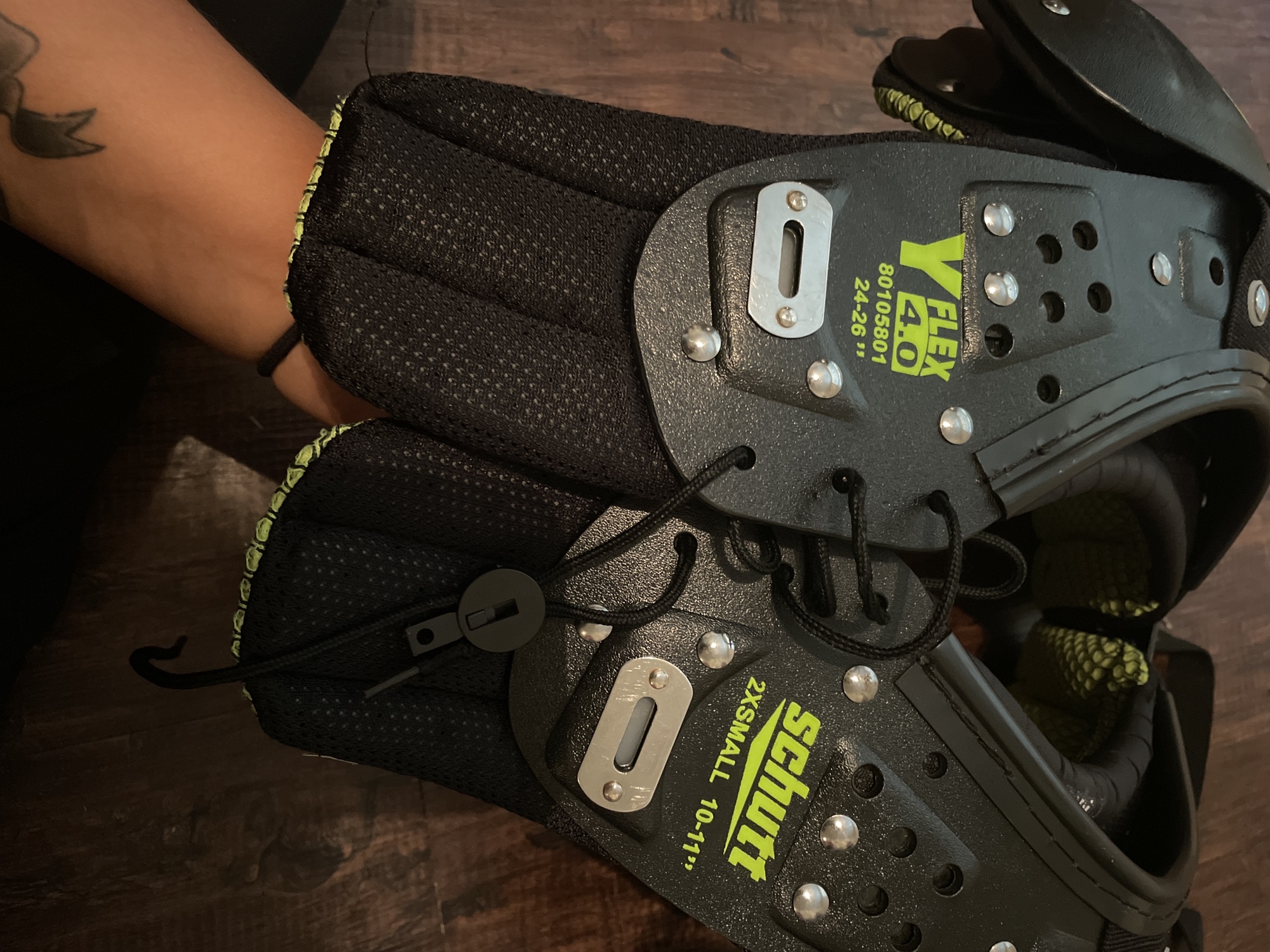 Youth XXS Schutt Y Flex Shoulder Pads SidelineSwap