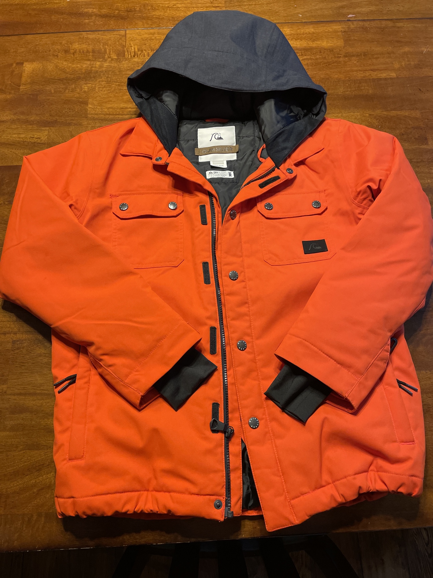 Quiksilverlike new snowboard/ski CoatYL(14) SidelineSwap