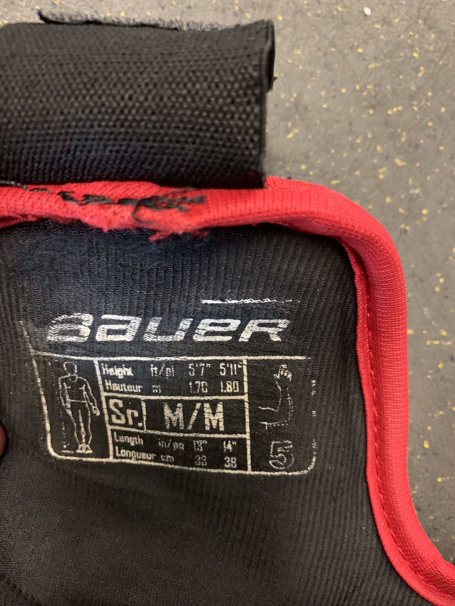 Used Medium Bauer Vapor X700 Elbow Pads SidelineSwap