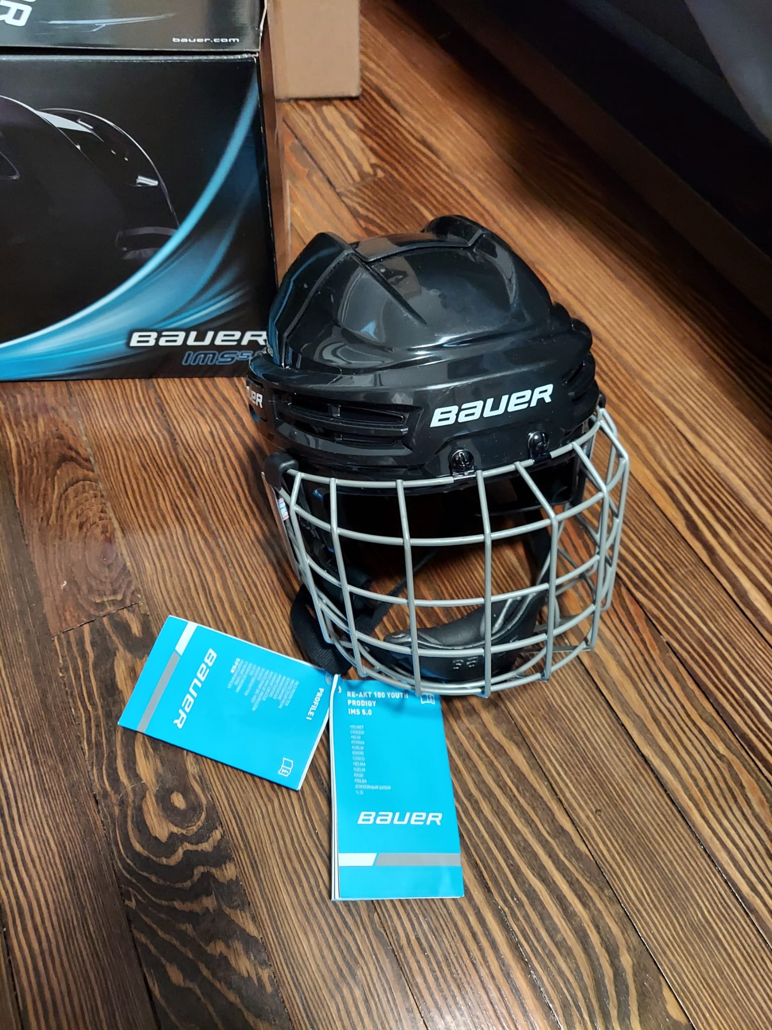 Brand New Medium Bauer IMS 5.0 Helmet with Cage SidelineSwap