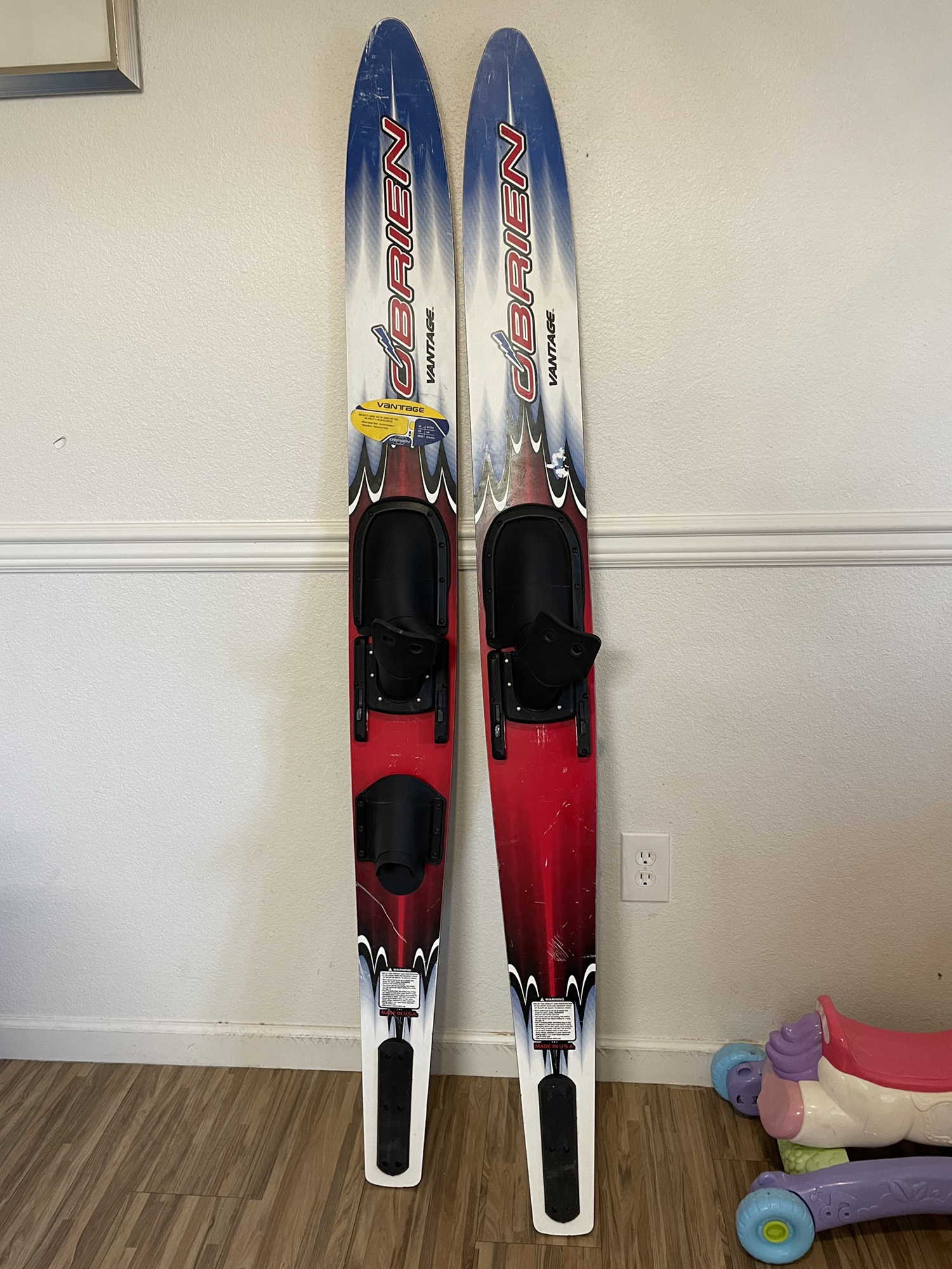 Blue Used O'Brien Water Skis SidelineSwap