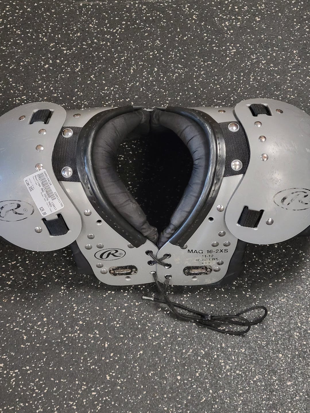 Used Rawlings Mag Youth Pads Xxs Football Shoulder Pads SidelineSwap