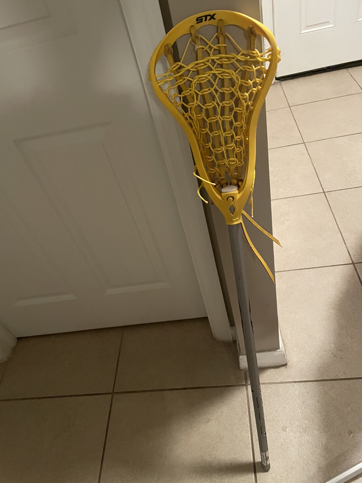 New girls lacrosse stick! Head and shaft SidelineSwap
