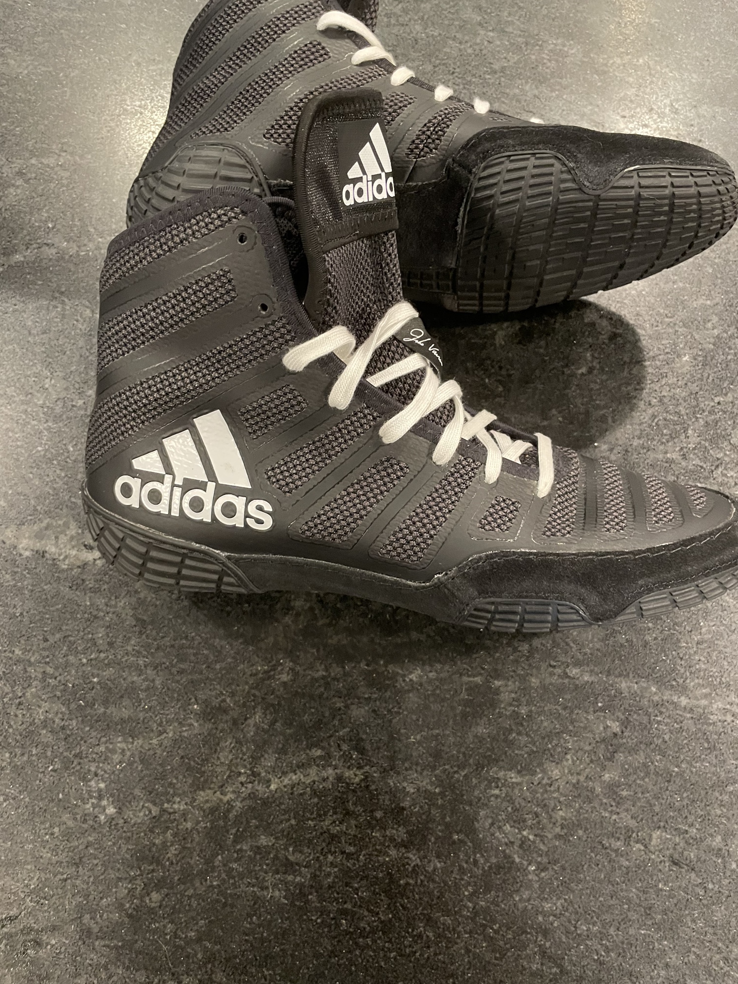 varner wrestling shoes
