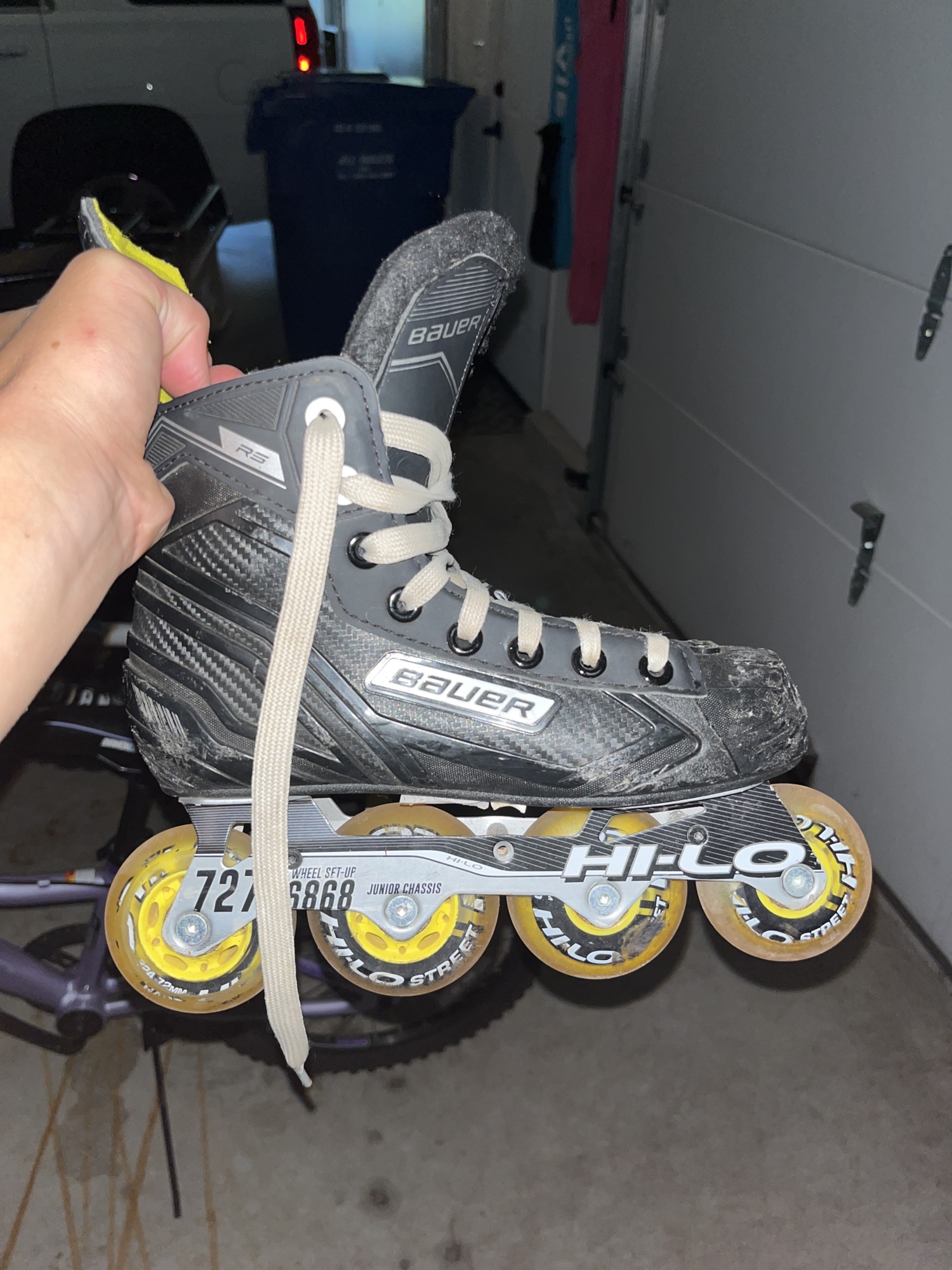 Used Bauer Regular Width Size 5 RS Inline Skates SidelineSwap