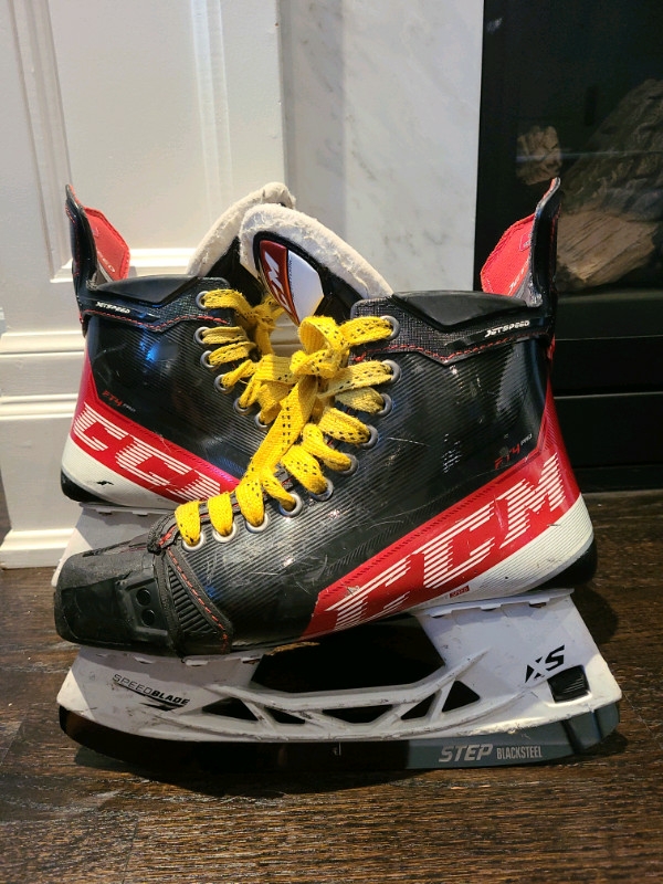 CCM JetSpeed FT4 Pro Hockey Skates Size 6.5 Regular SidelineSwap