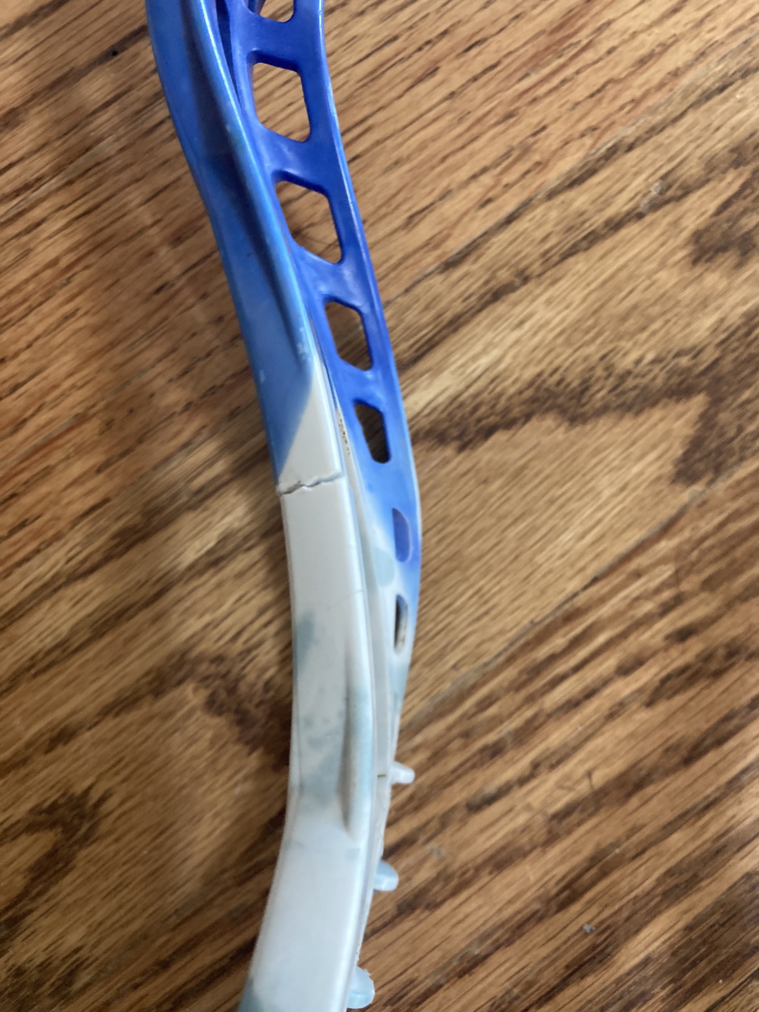 Broken Lacrosse Heads SidelineSwap