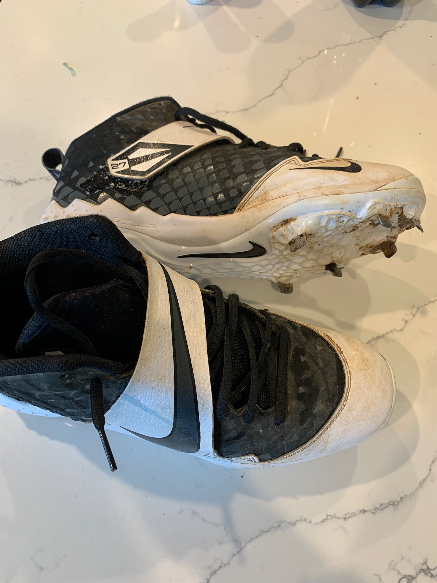 Nike Mens size 11.5 baseball cleats SidelineSwap