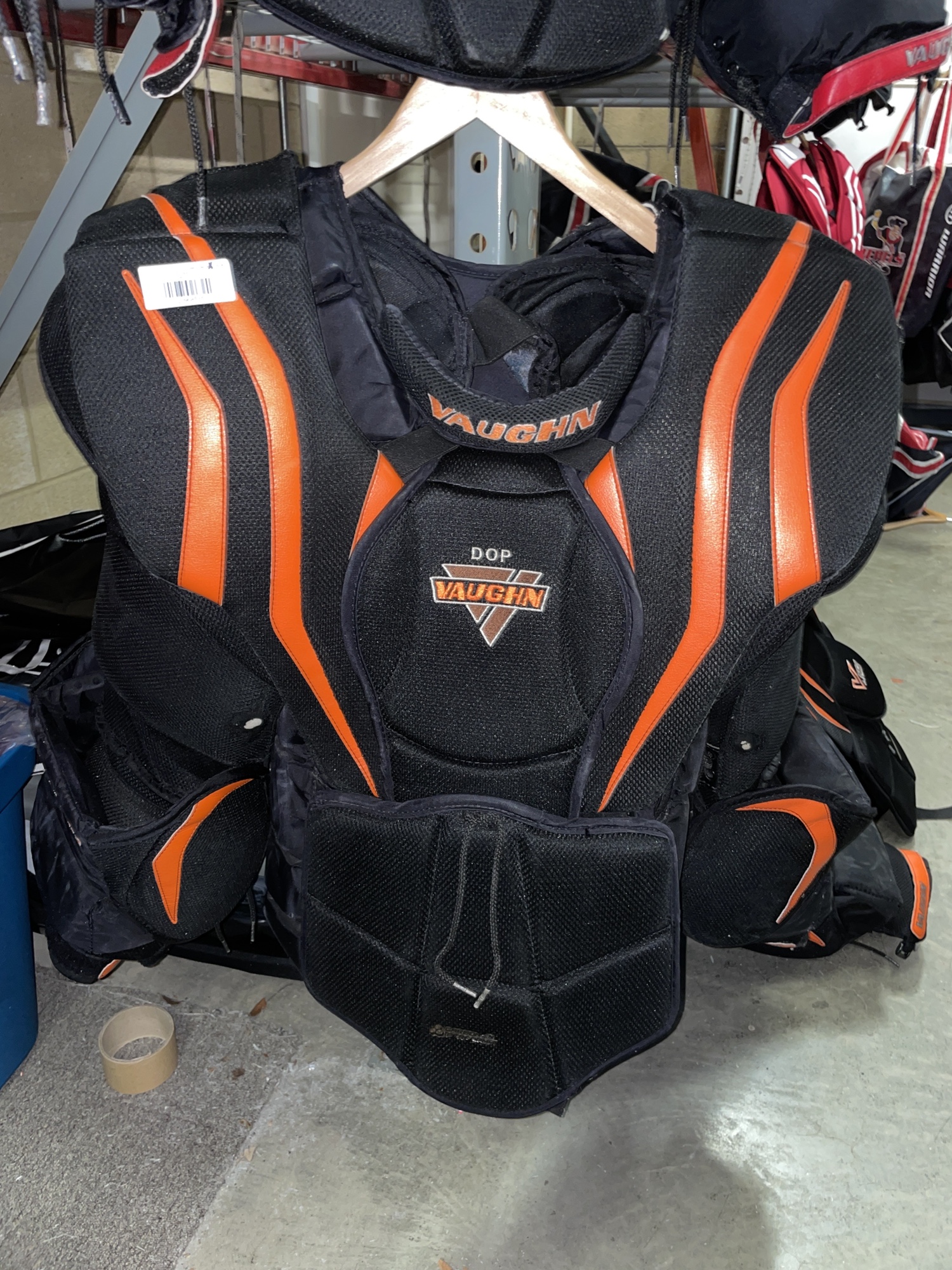 Used XL Vaughn Pro Stock Ventus Pro LT98 Goalie Chest Protector