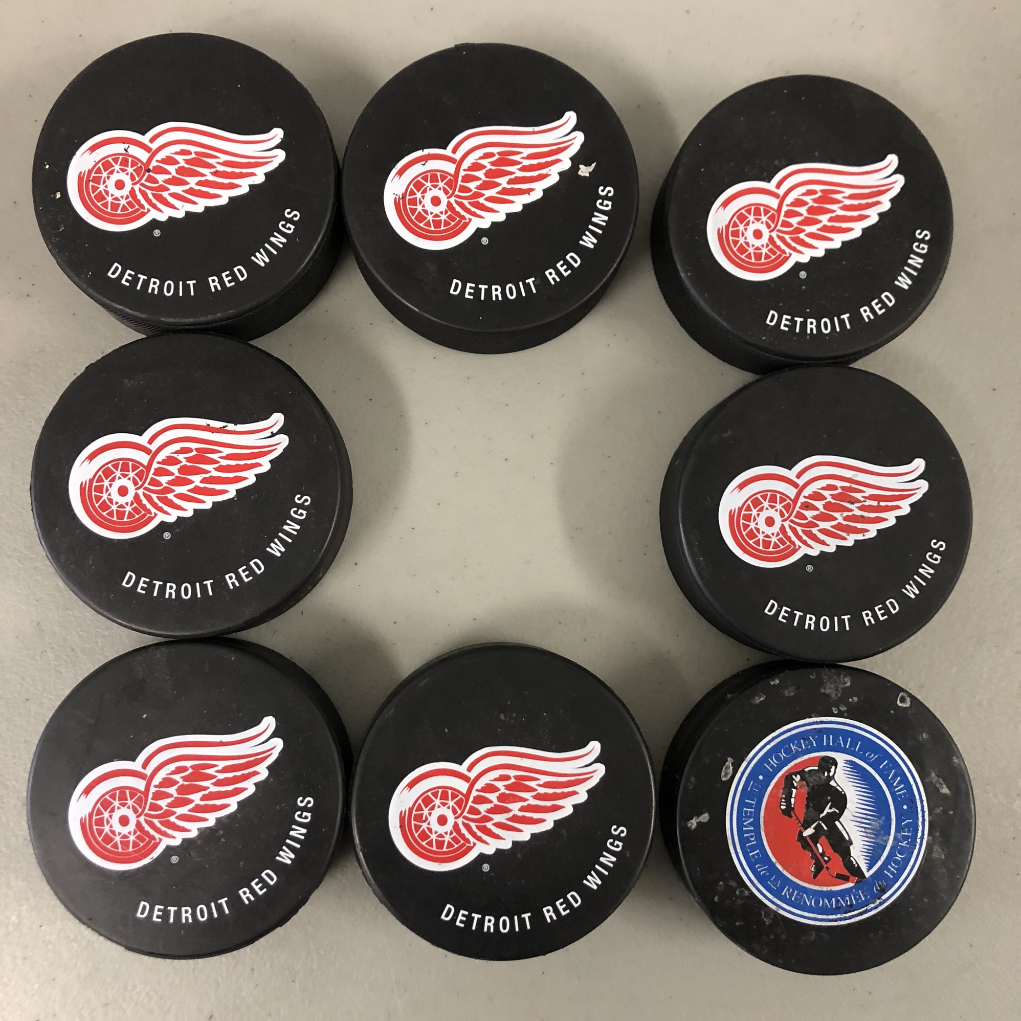 New Detroit Red Wings Pucks SidelineSwap