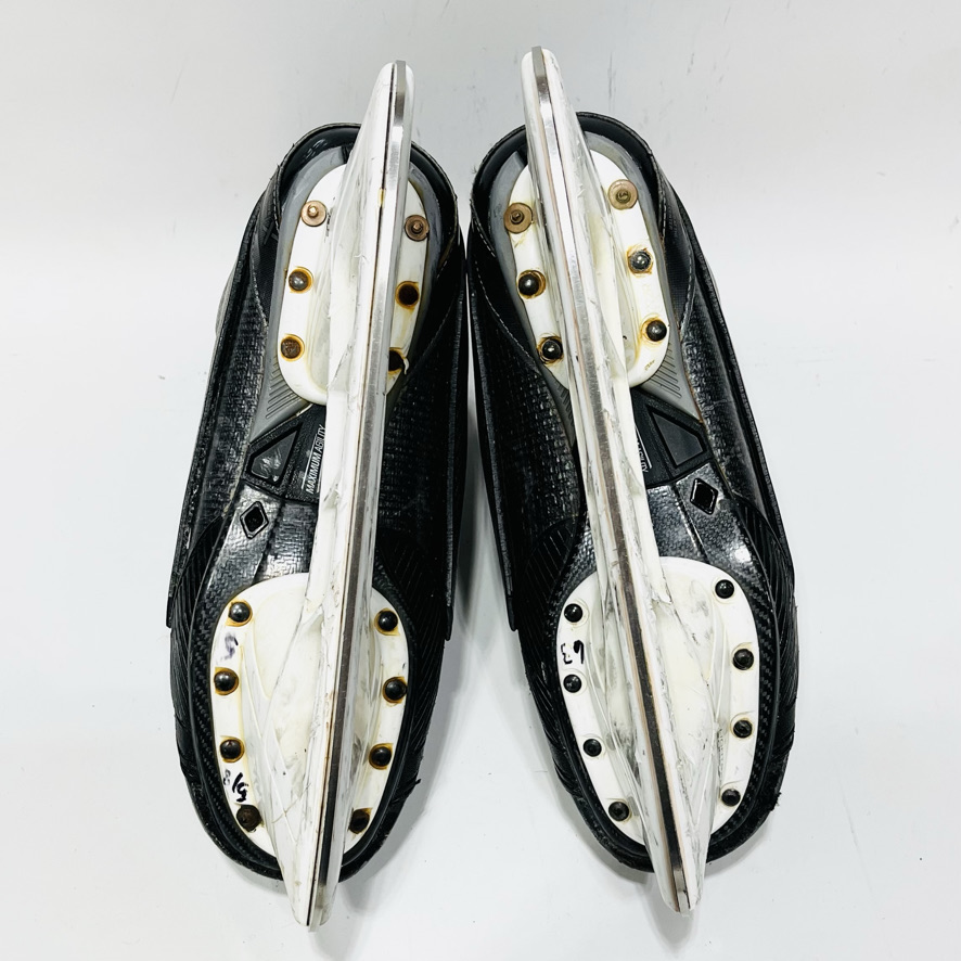 Custom Black Bauer Vapor Hyperlite Hockey Skates 8 1/2 D/A272LS