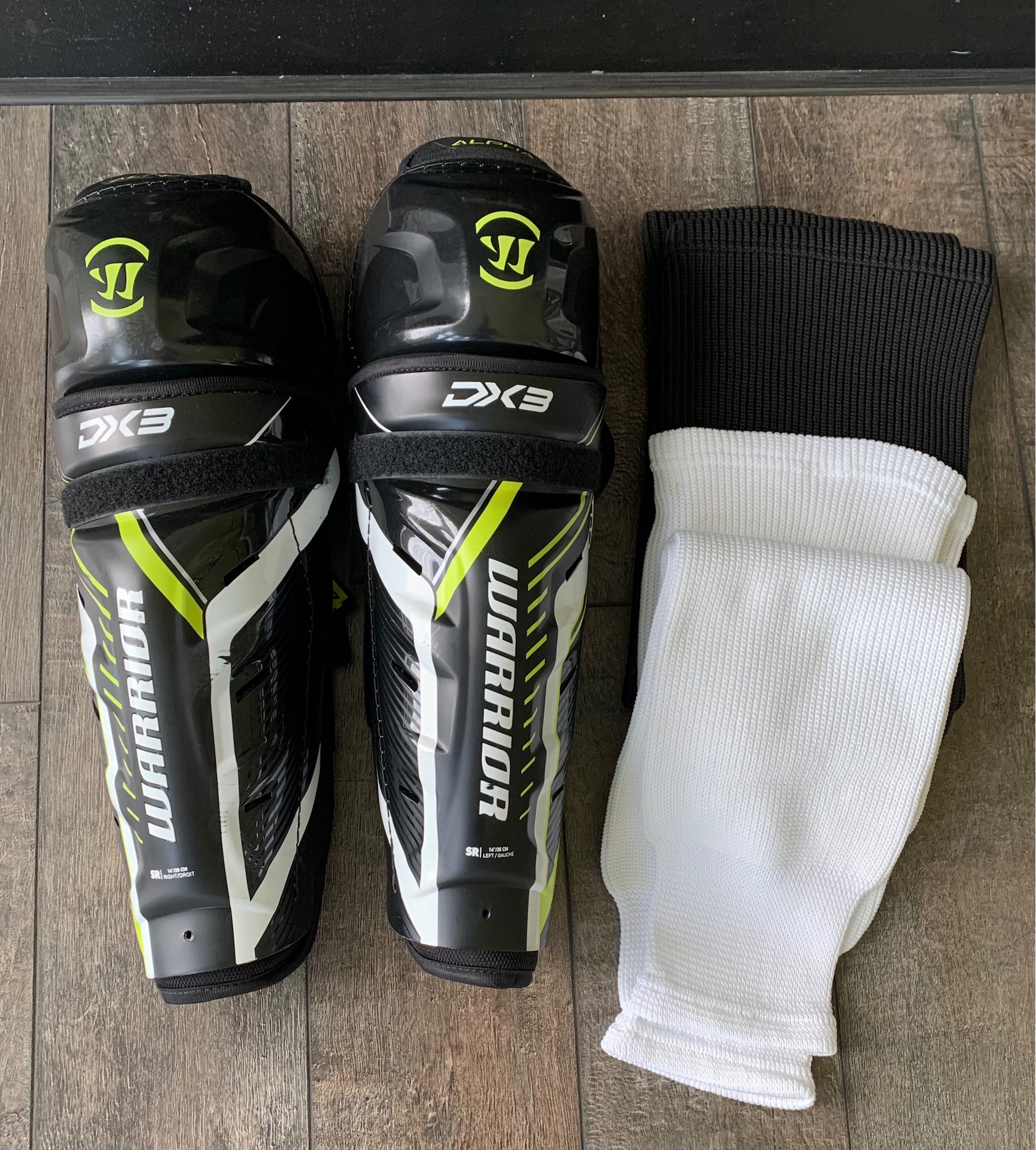 Warrior Alpha DX3 Shin Pads SidelineSwap