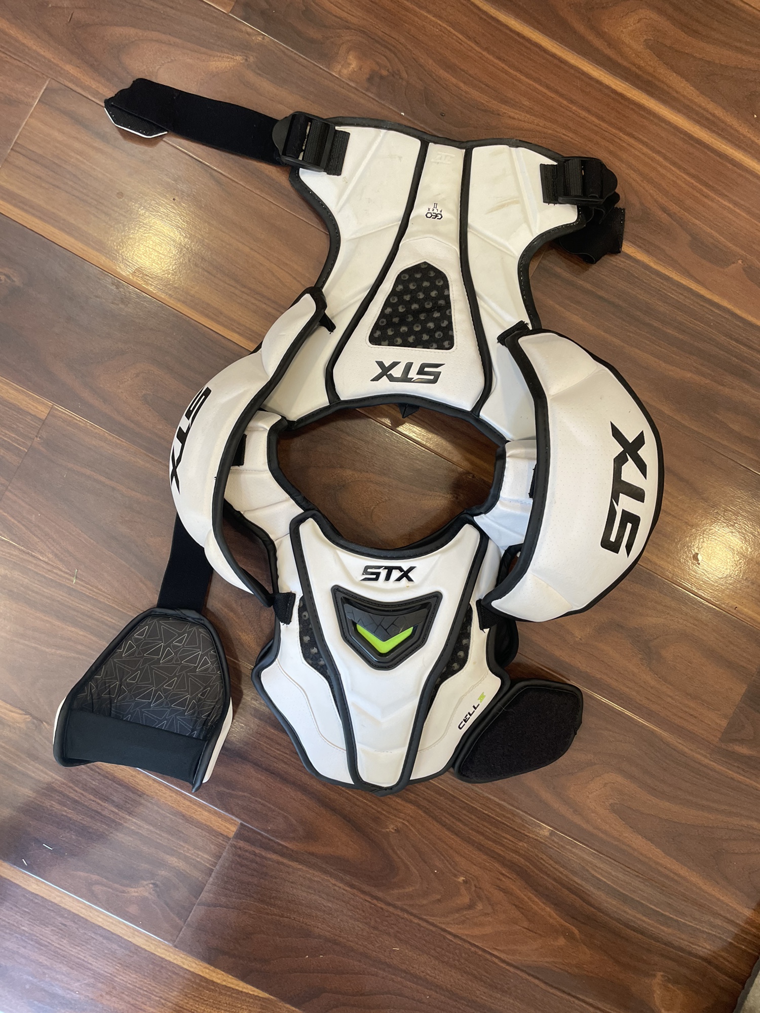 Used Small STX Cell IV Shoulder Pads SidelineSwap