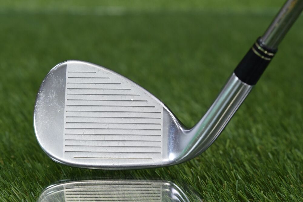 TAYLORMADE TOUR BURNER SAND WEDGE W/ BURNER 105 REGULAR FLEX STEEL