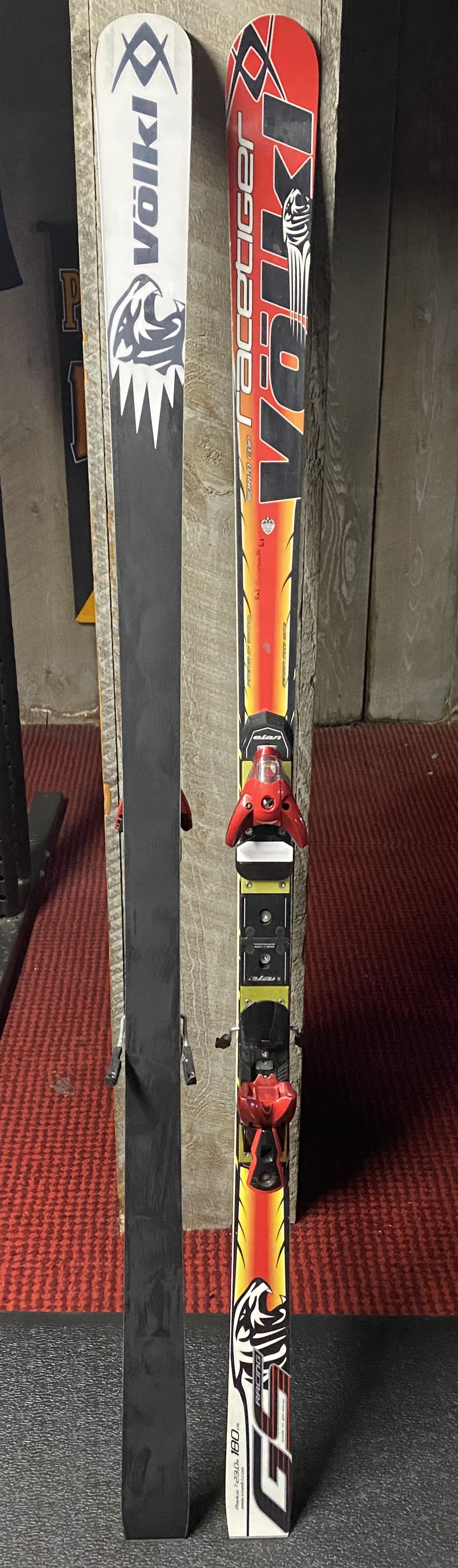Volkl Racetiger World Cup Race Stock Giant Slalom Skis with Bindings