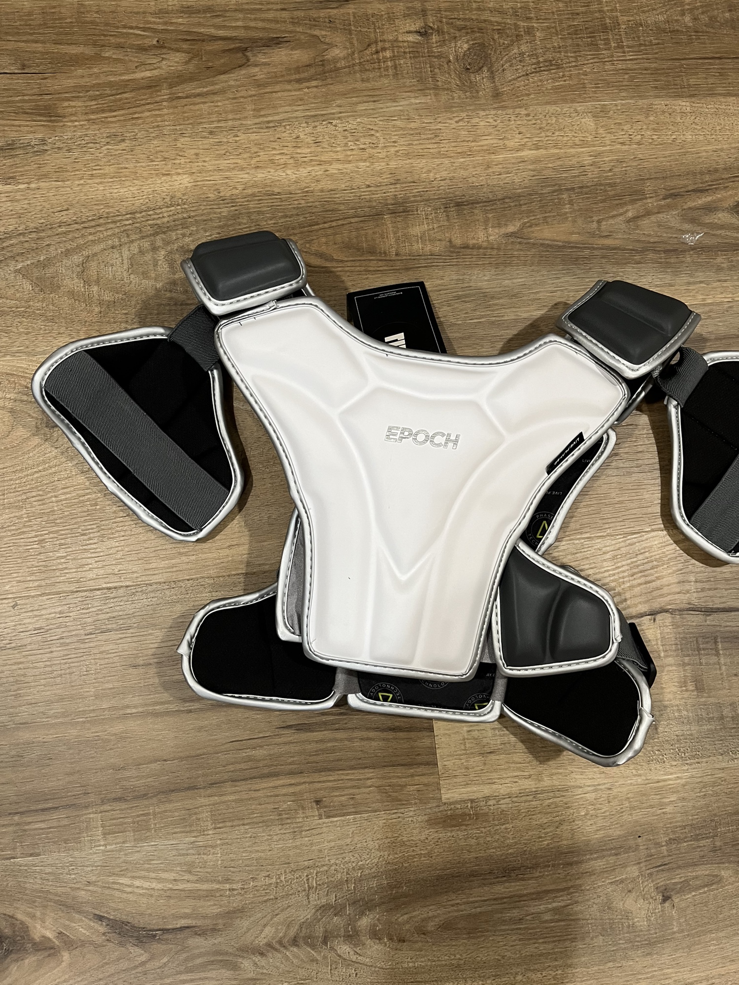 New Large Epoch Integra Shoulder Pads SidelineSwap