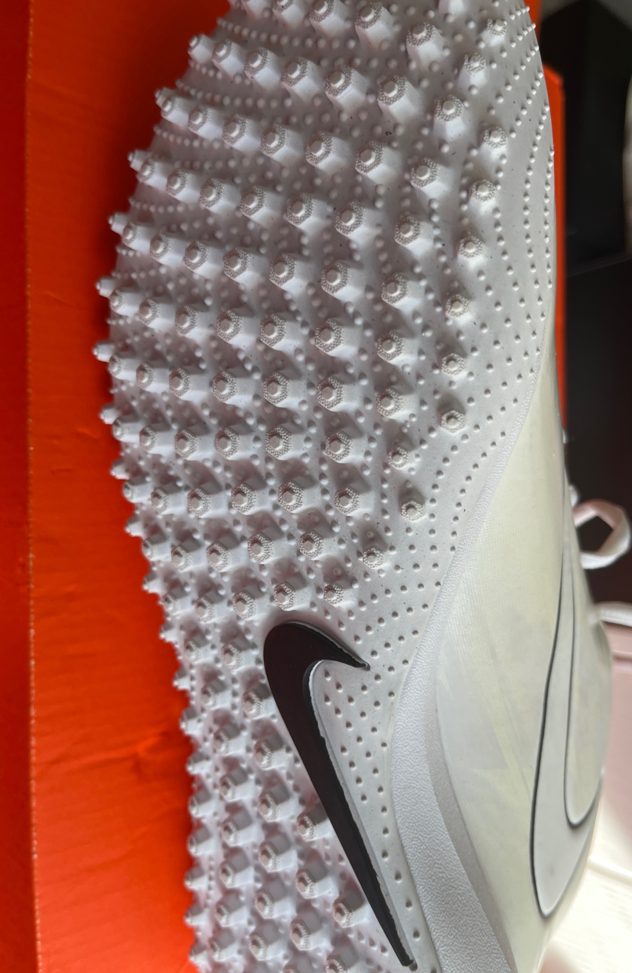 nike vapor varsity low turf white lacrosse cleats