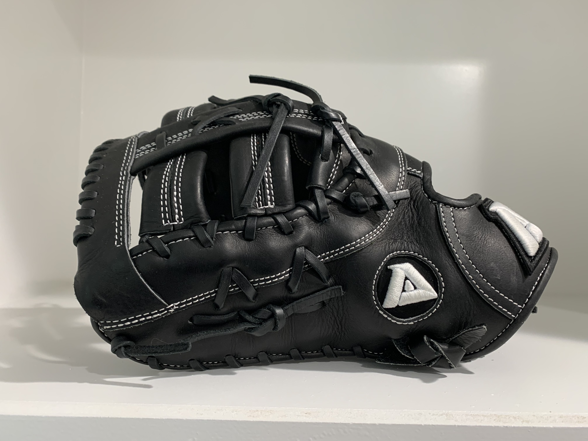 Akadema First Base Glove 12.5" Left Hand Throw ADJ 154 Baseball Glove