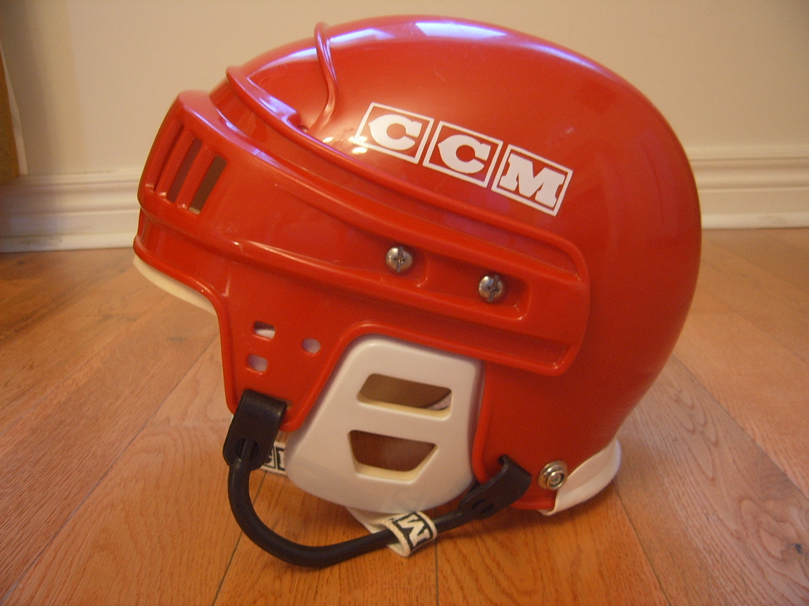 Hockey Helmet Rare Vintage CCM HT2 Senior Hockey Helmet Red Detroit Red 